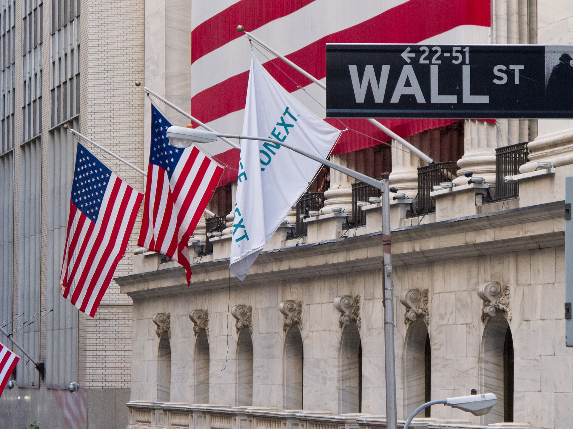 S&P 500 Drops 1.16% Amid Global Market Retreat