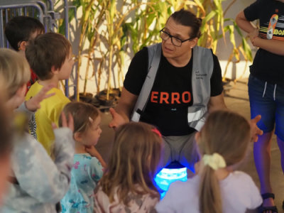 DEUTSCH Little Explorers: Kids Tour - Sun, Sep 13, 2026, 10:30 at OK Platz, WE GUIDE YOU Meeting Point, OK Platz 1, 4020 Linz, Österreich