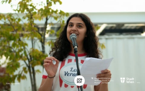 Rooftop Poetry Slam - Sun, Sep 13, 2026, 17:00 at JO＆JOE, Europaplatz 1, 1150 Wien, Österreich
