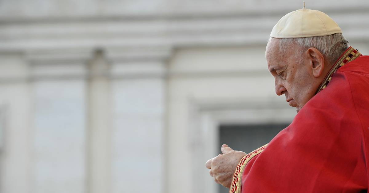 Analysis: Pope Francis centralizes authority with reform of Diocese of Rome