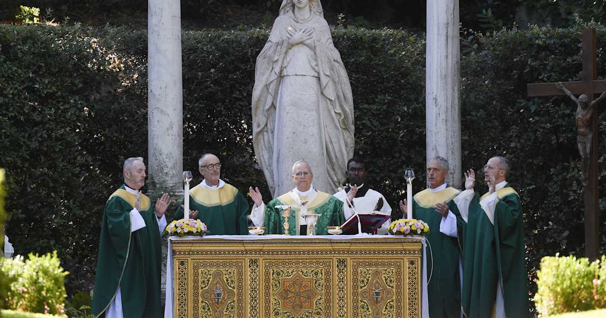 Pope Leo XIV: To heal the wounds of war, our hearts must return to God