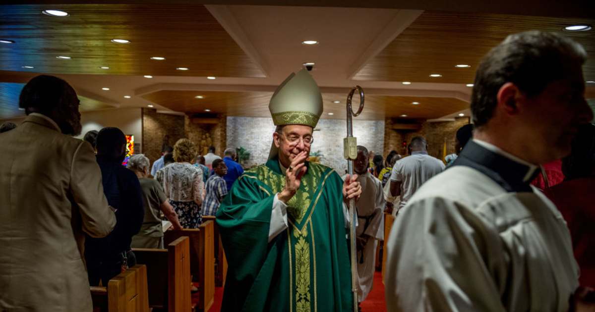 Archbishop Lori tells women religious: ‘The Church looks to you with hope’