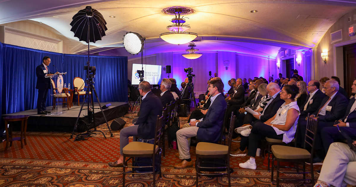 Financial professionals focus on aligning investment with Catholic social teaching at summit