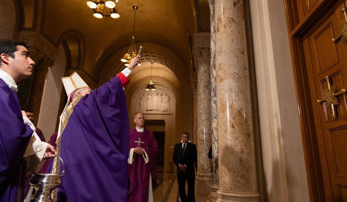 Pope Francis announces Year of Prayer to prepare for 2025 Jubilee