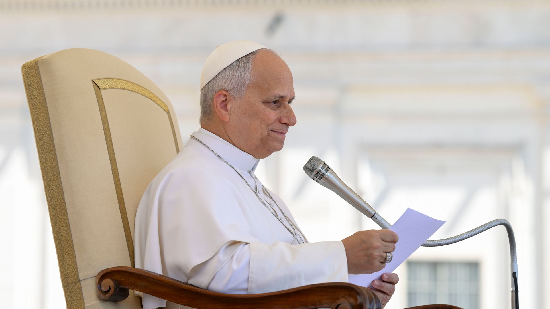 Pope Leo urges youth to seek ‘true peace’ and ‘perfect joy’