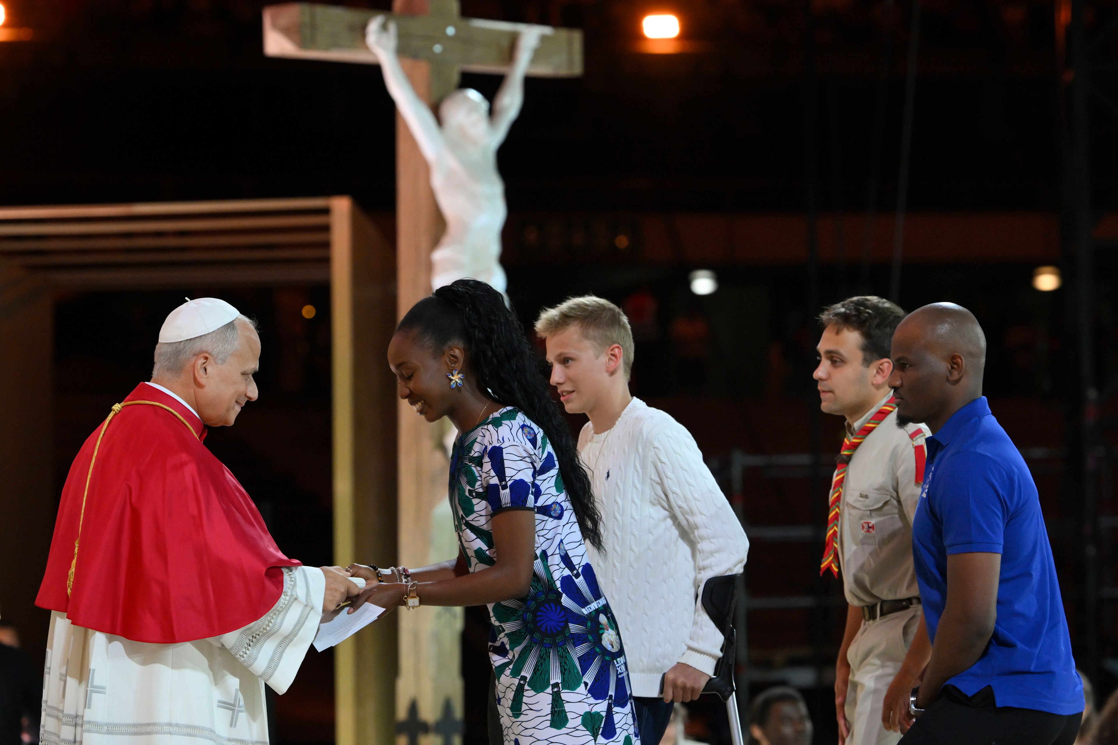 De jeunes catholiques se joindront au pape Léon XIV au stade national de football, au nord de Paris, le 25 septembre 2026, pour prier et écouter son message pour l'Église. | Crédit : Vatican Media