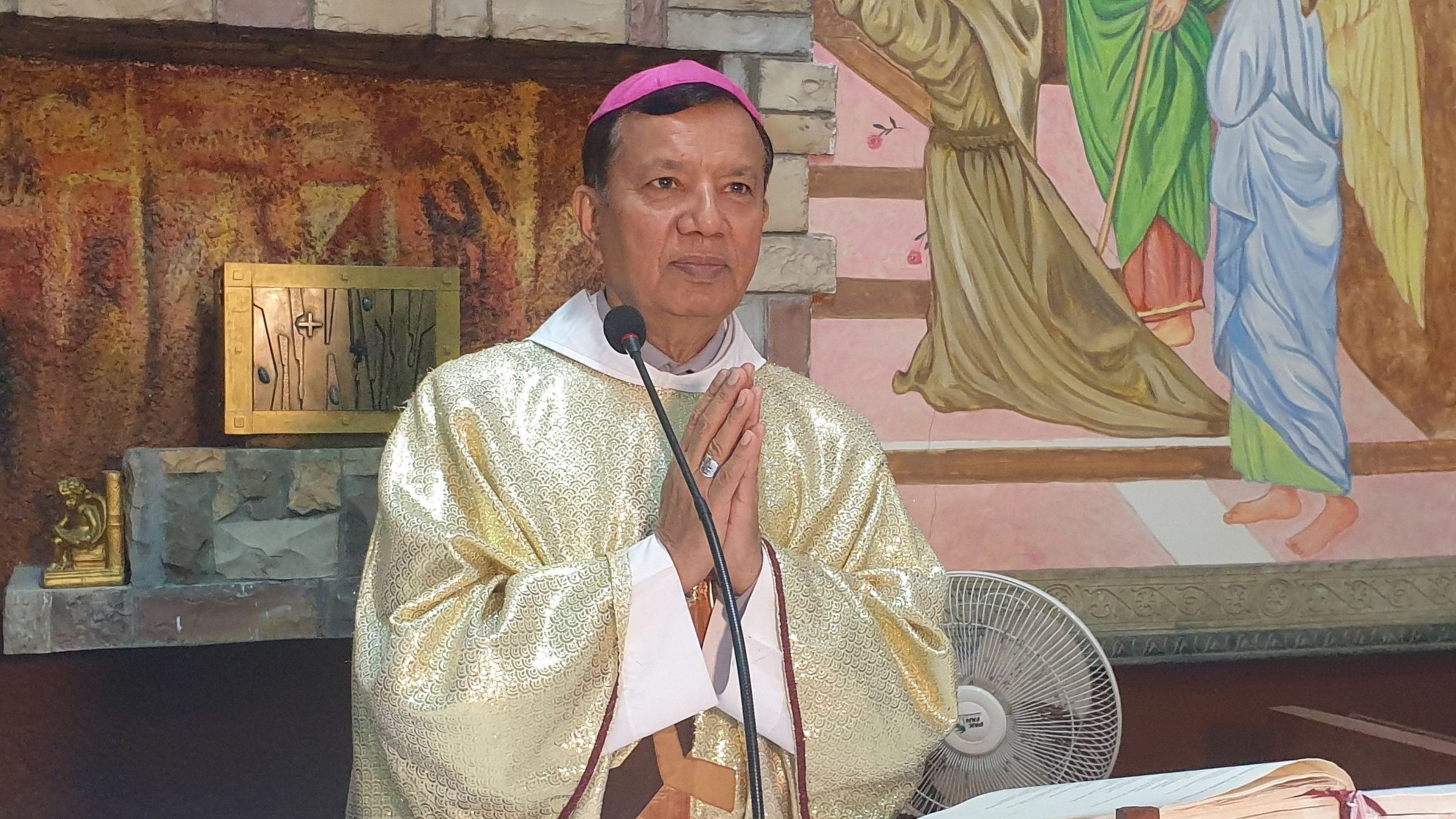 Pakistani Catholics react to Vatican’s bishop reassignments