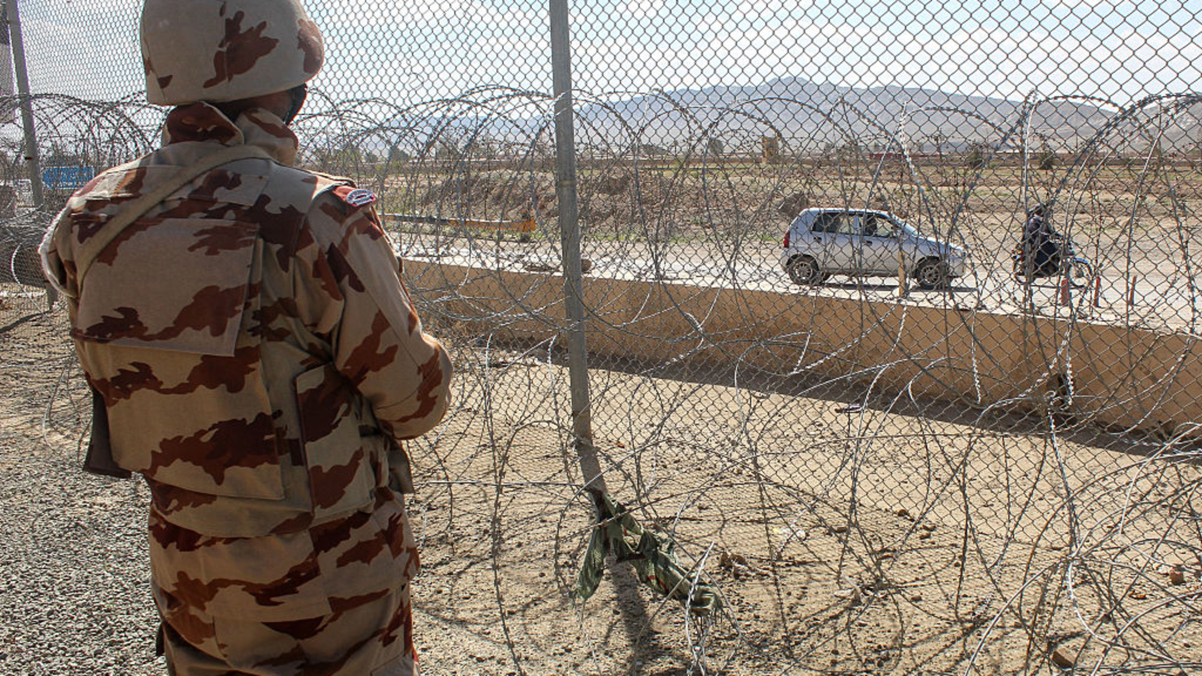 Pakistan bishops back army amid Afghanistan tensions