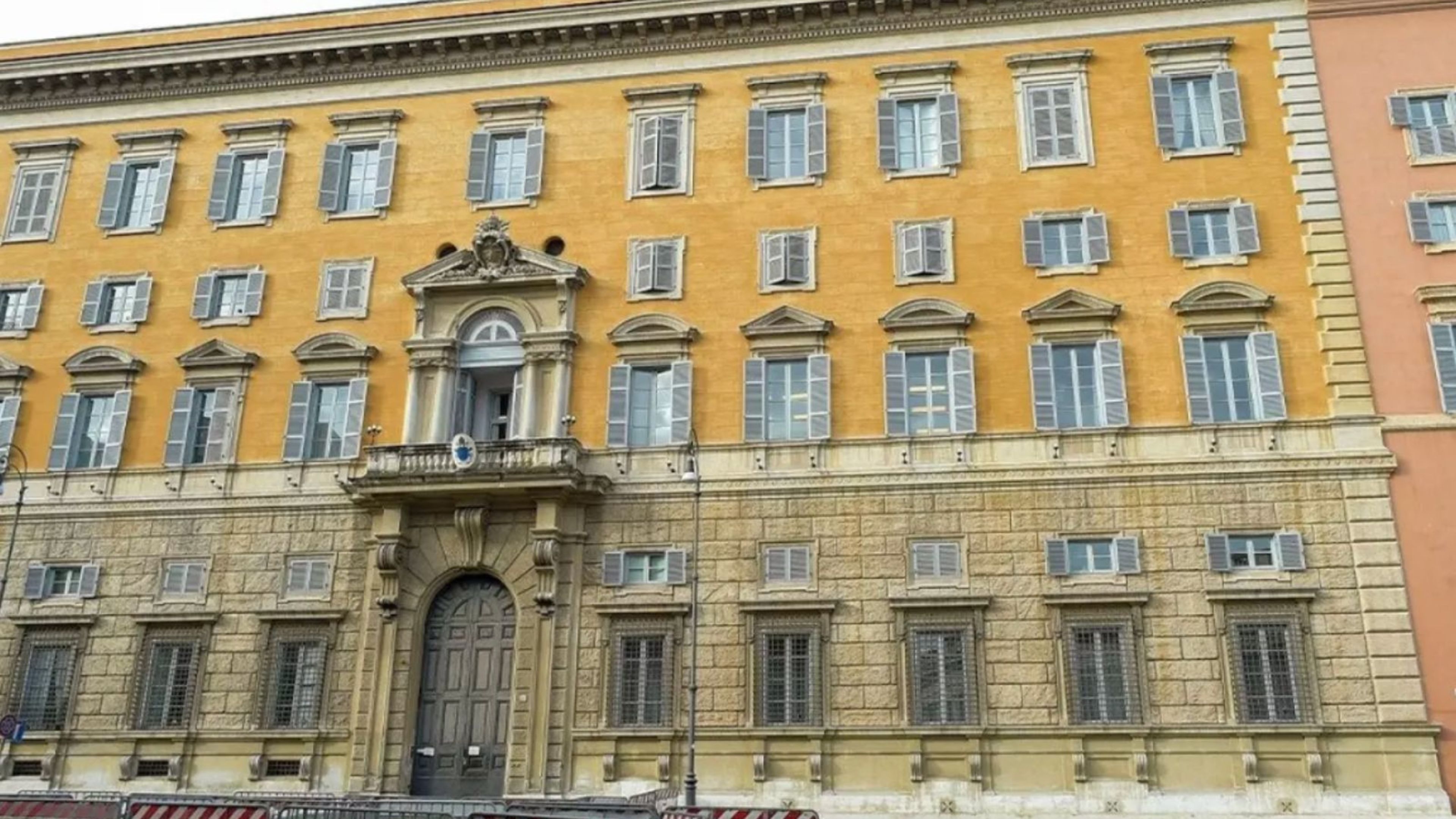 Vatican to meet with SSPX after announcement of unauthorized episcopal consecrations