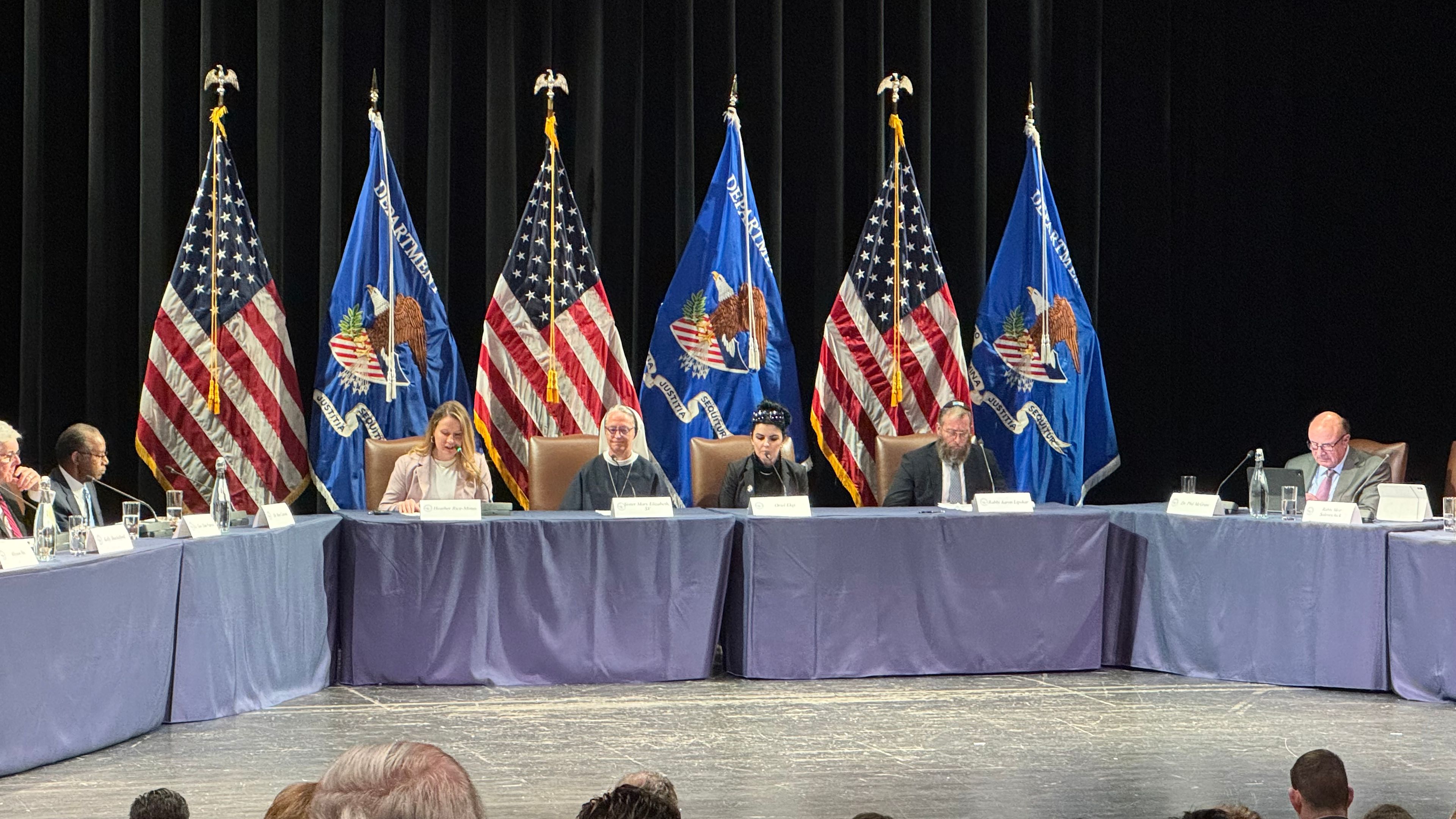 Religious Liberty Commission members urge continued work as threats ‘are not disappearing’