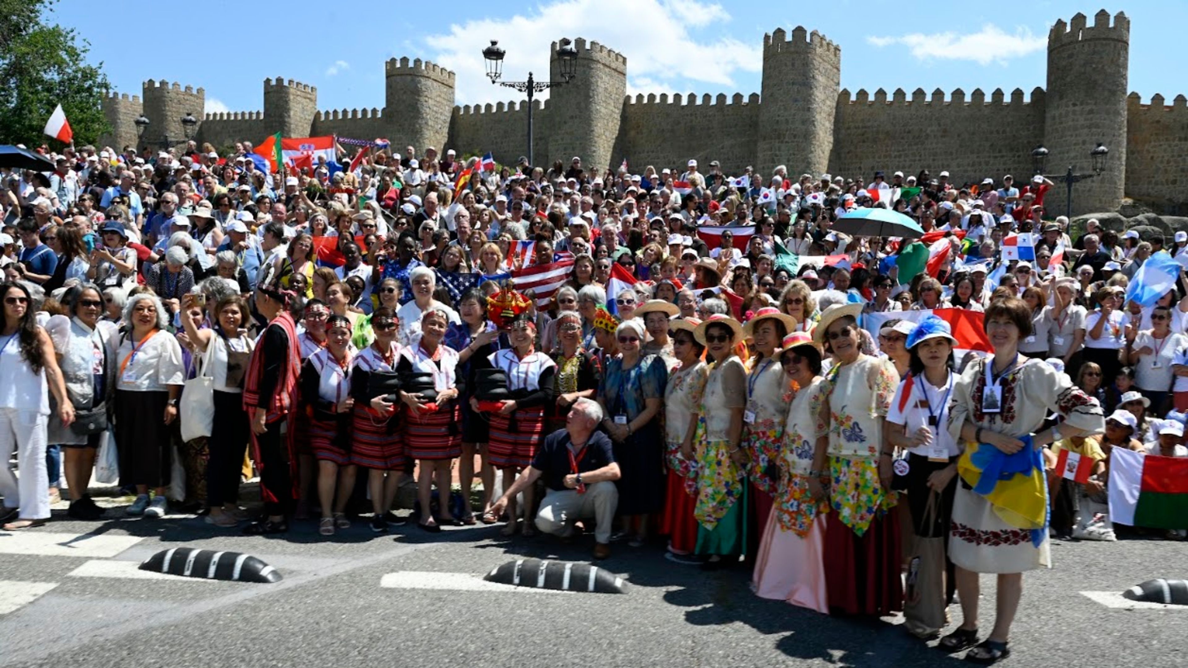 Nearly 1,000 Secular Carmelites from around the world met in Ávila Spain, July 23–26, 2026, for the first world meeting of the Order of Discalced Carmelites.  | Credit: Photo courtesy of OCDS World Encounter/Gonzalo Gonzalez de Vega Pomar