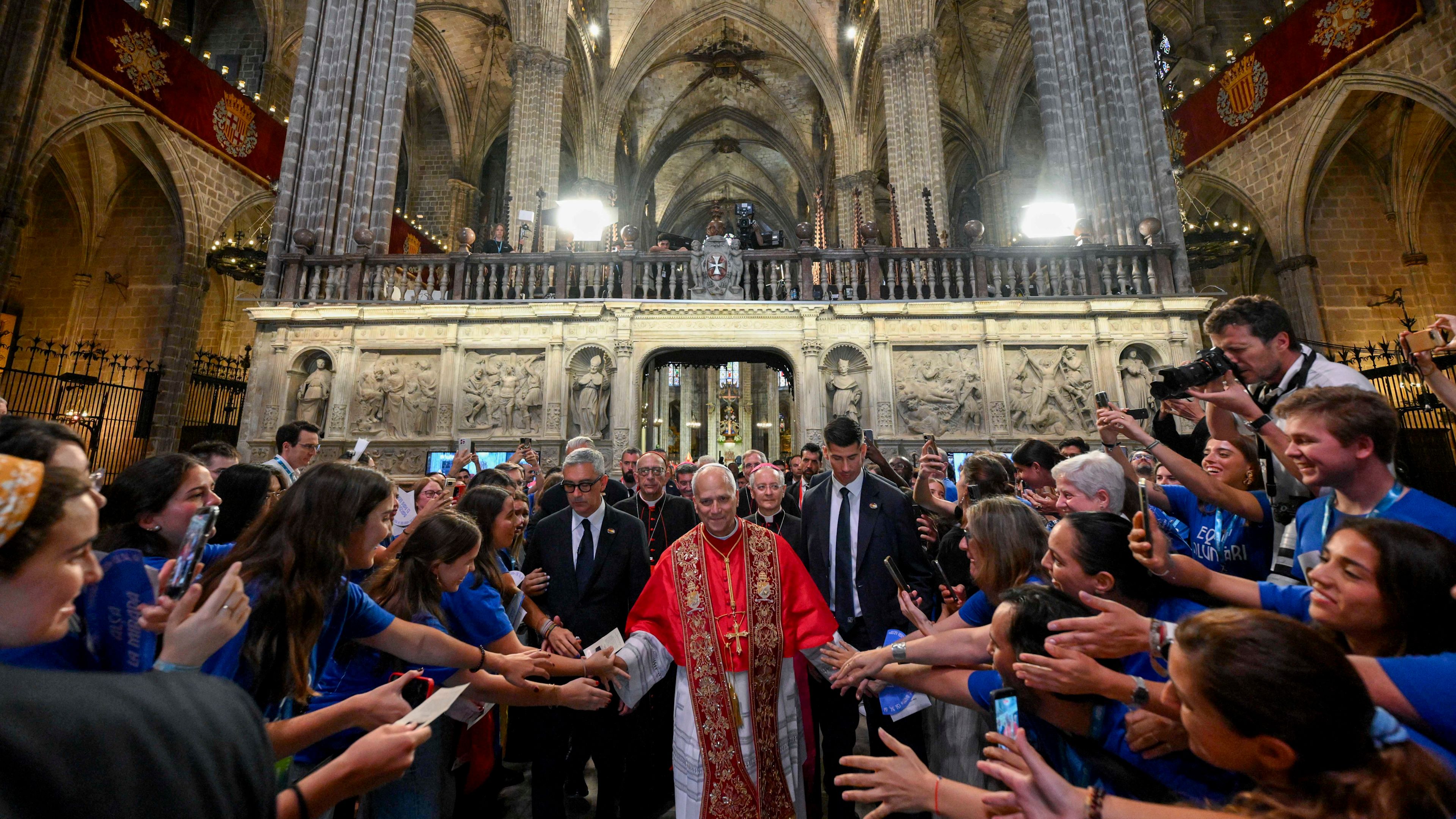 PHOTOS: Pope Leo XIV meets lawmakers, visits historic Catholic sites in Madrid, Barcelona