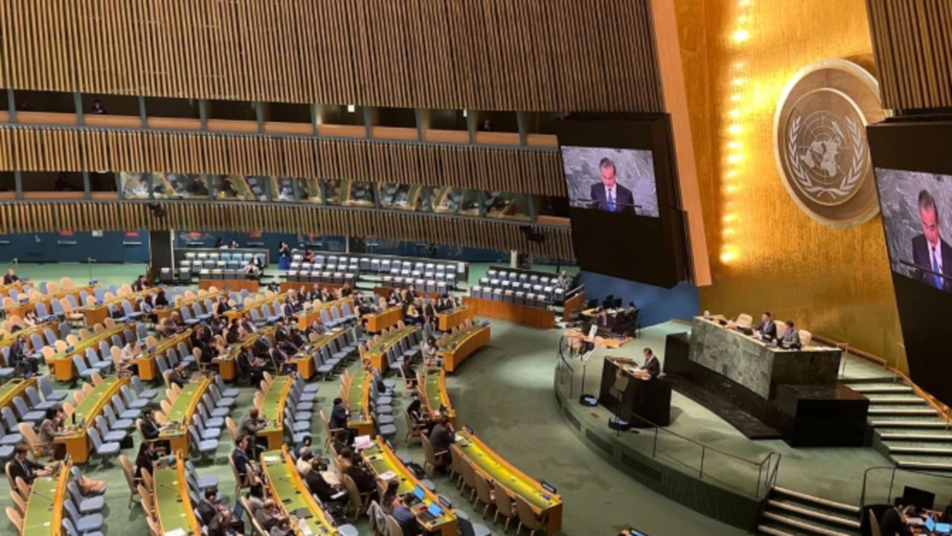 Holy See calls on UN to never subordinate migrants’ lives to other interests