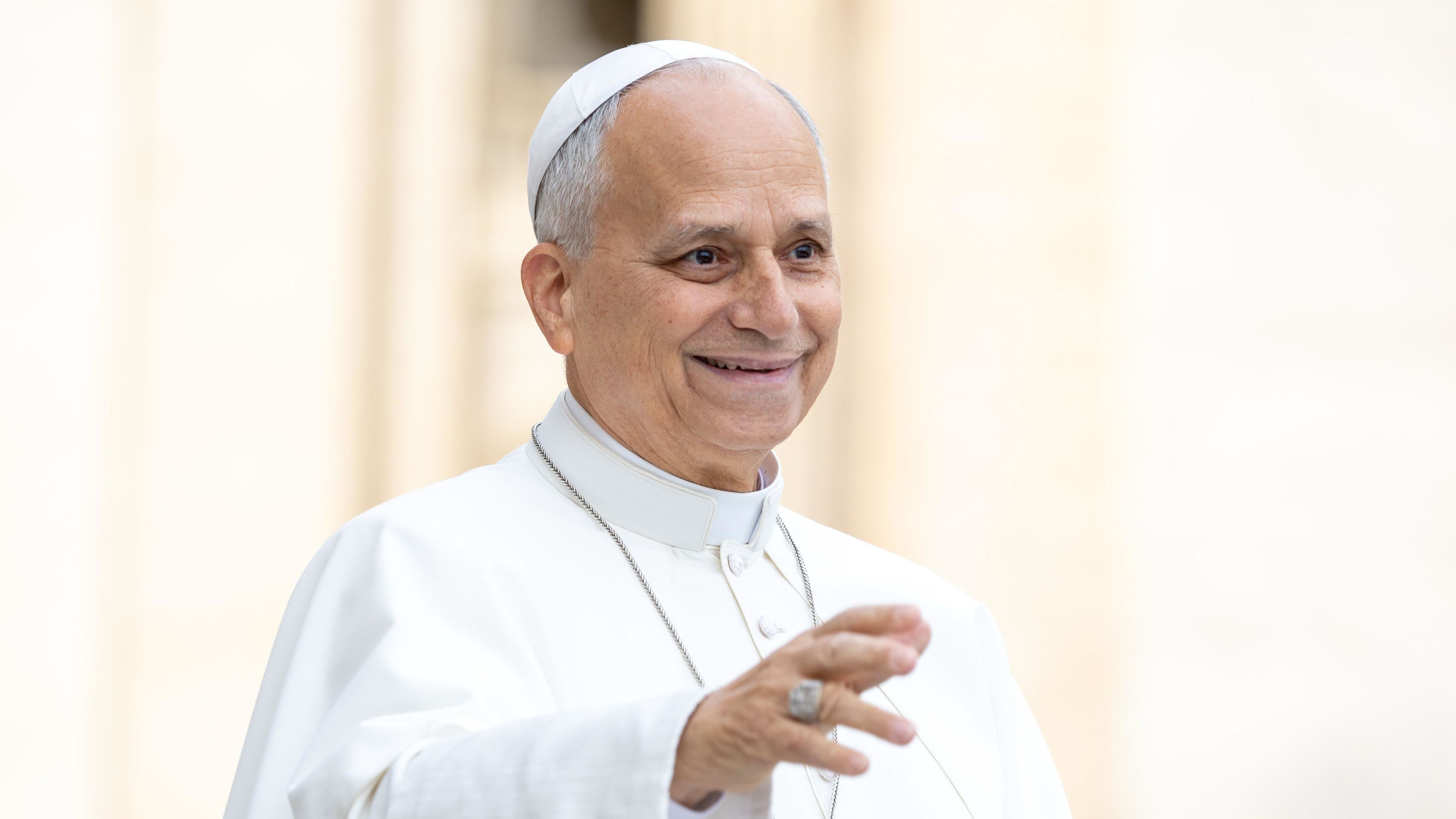 Pope Leo XIV greets pilgrims from his popemobile as he rides around St. Peter’s Square on Oct. 28, 2026. | Credit: Daniel Ibáñez/EWTN News