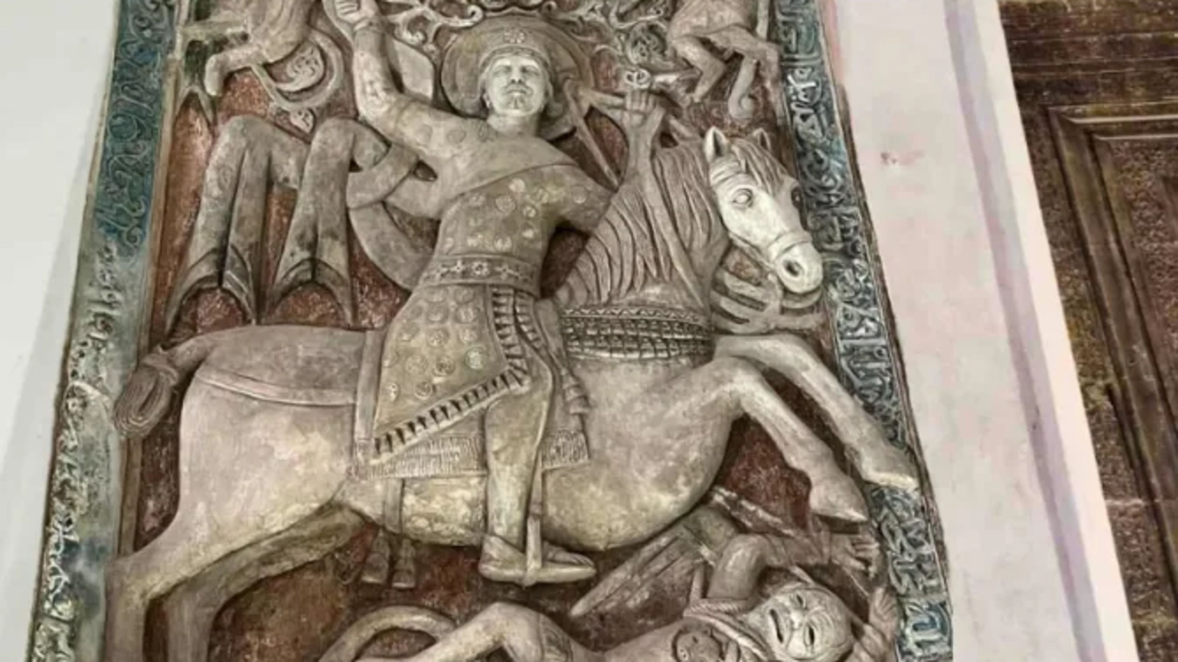 Historic murals in Iraq emerge from the ruins of ISIS destruction