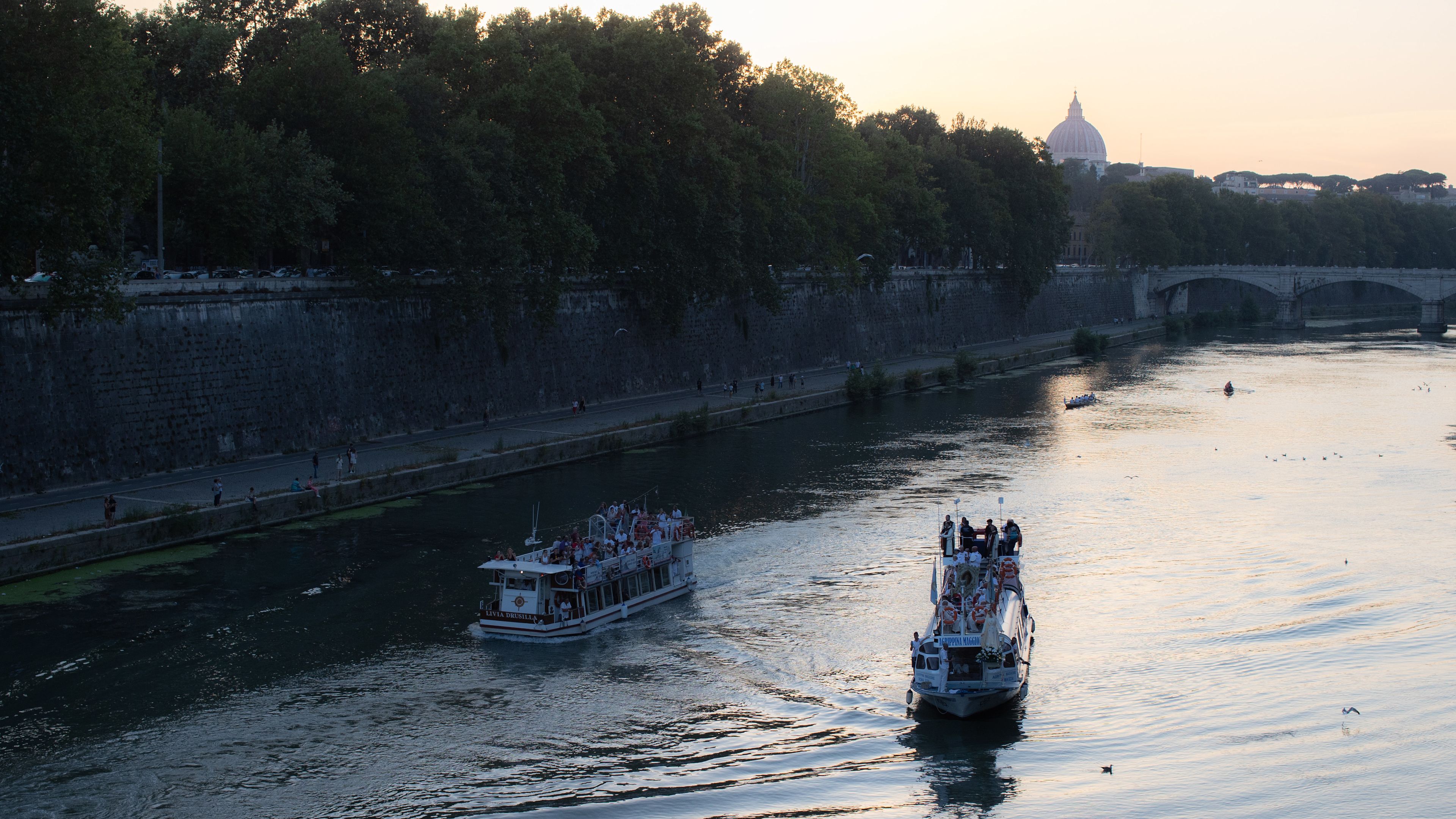 PHOTOS: Rome's floating procession of Our Lady of Mount Carmel on the Tiber  River