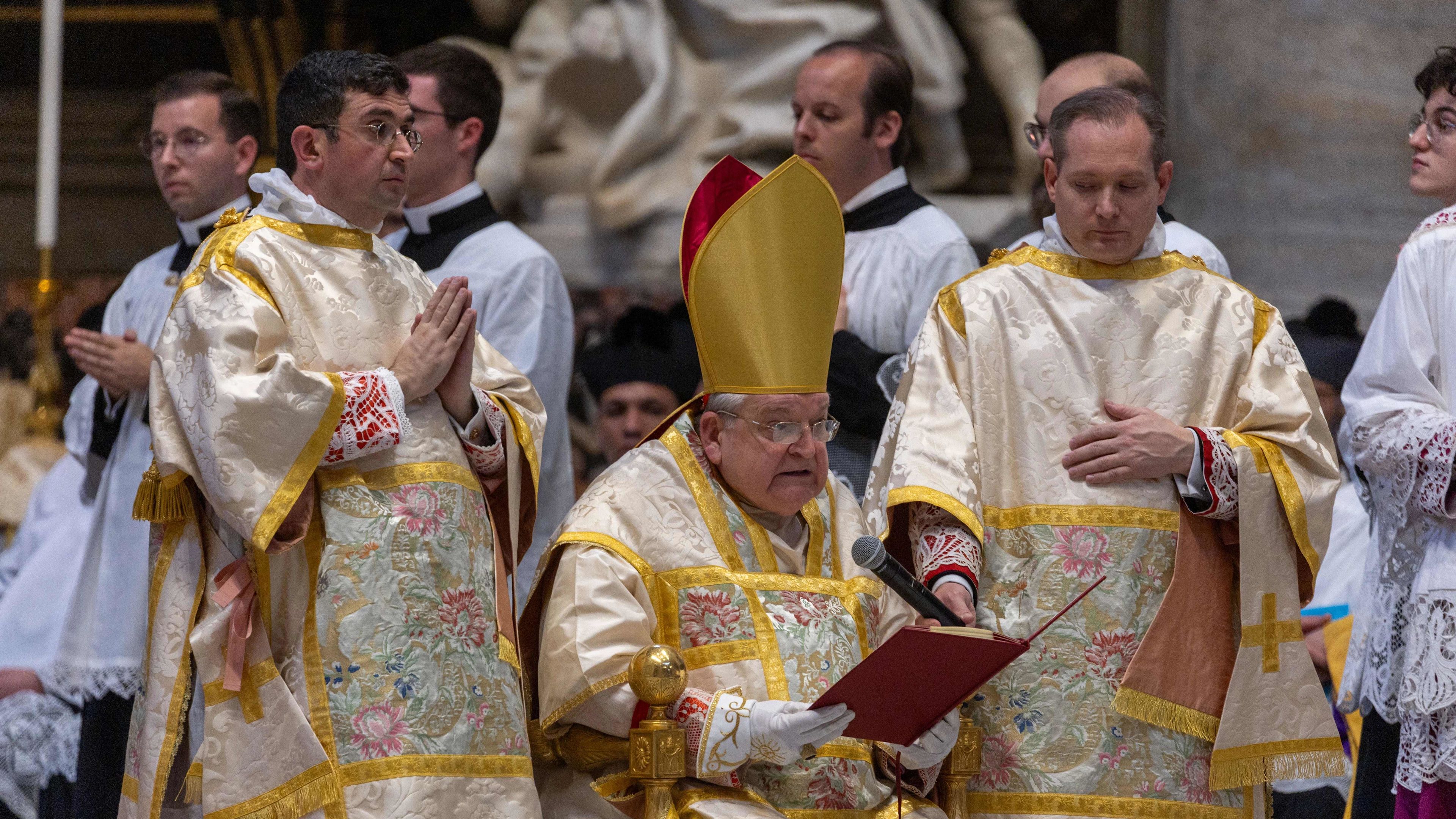 Cardinal Raymond Leo Burke celebrates a Pontifical Mass in the Extraordinary Form of the Roman Rite at the Papal Basilica of Saint Peter, the Vatican, Saturday, Oct. 25, 2025. | Credit: Daniel Ibáñez/CNA