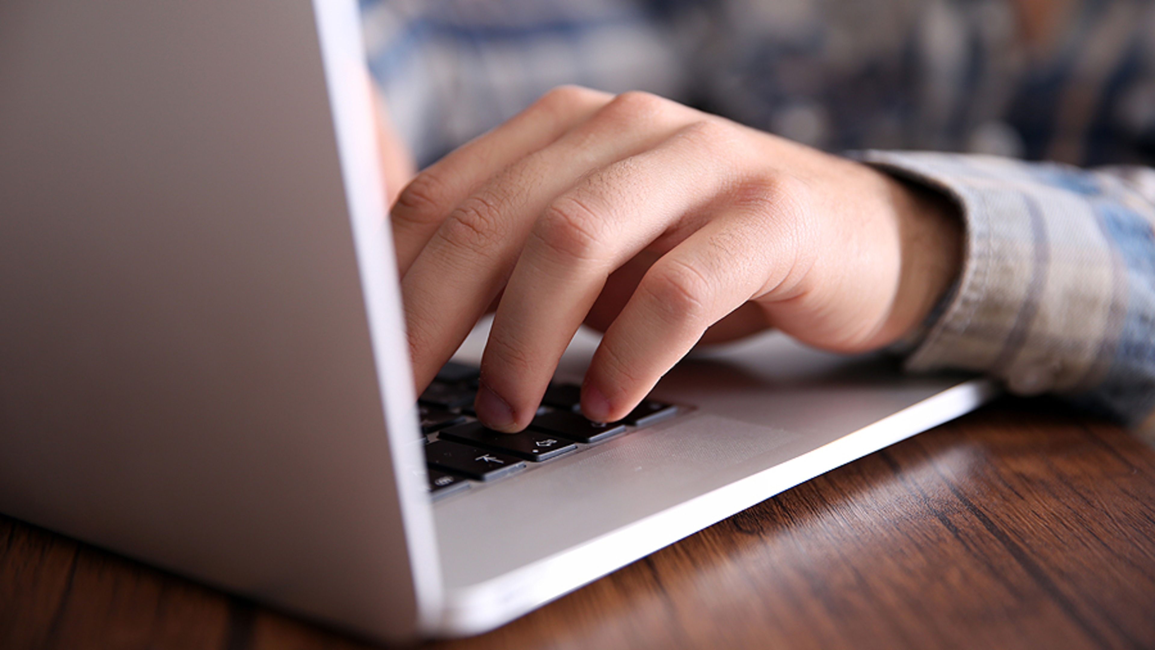 philippines-blocks-websites-over-child-pornography-concerns