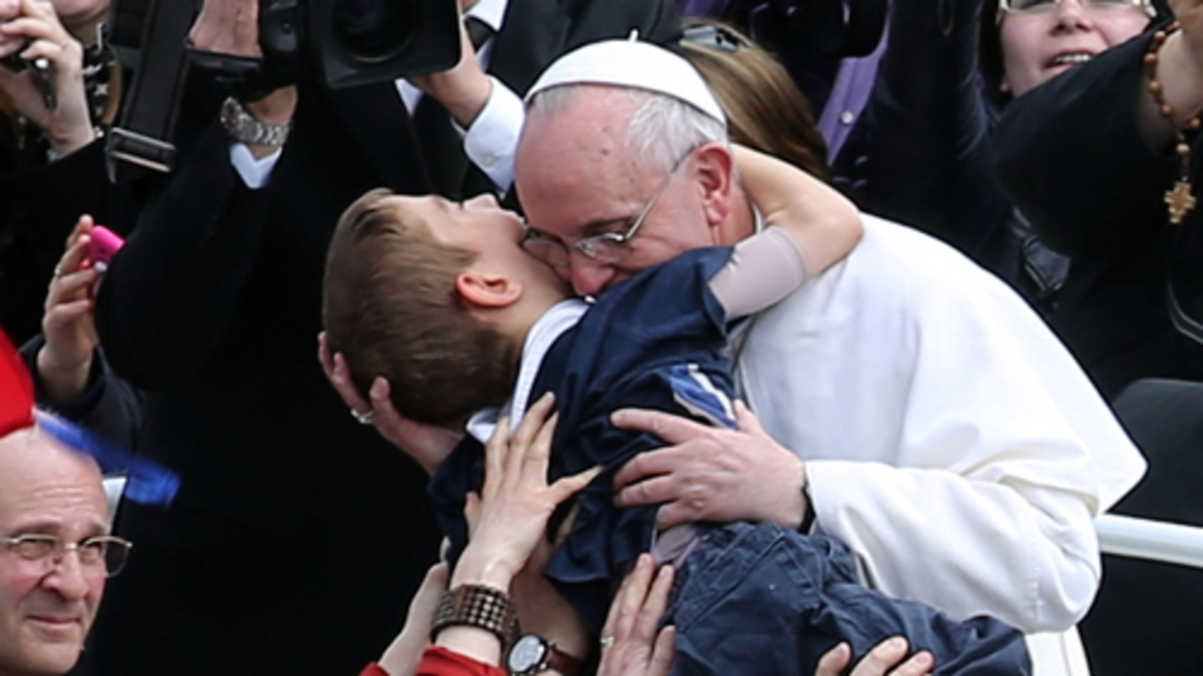 Pope's hug embraced everyone with disabilities, dad says