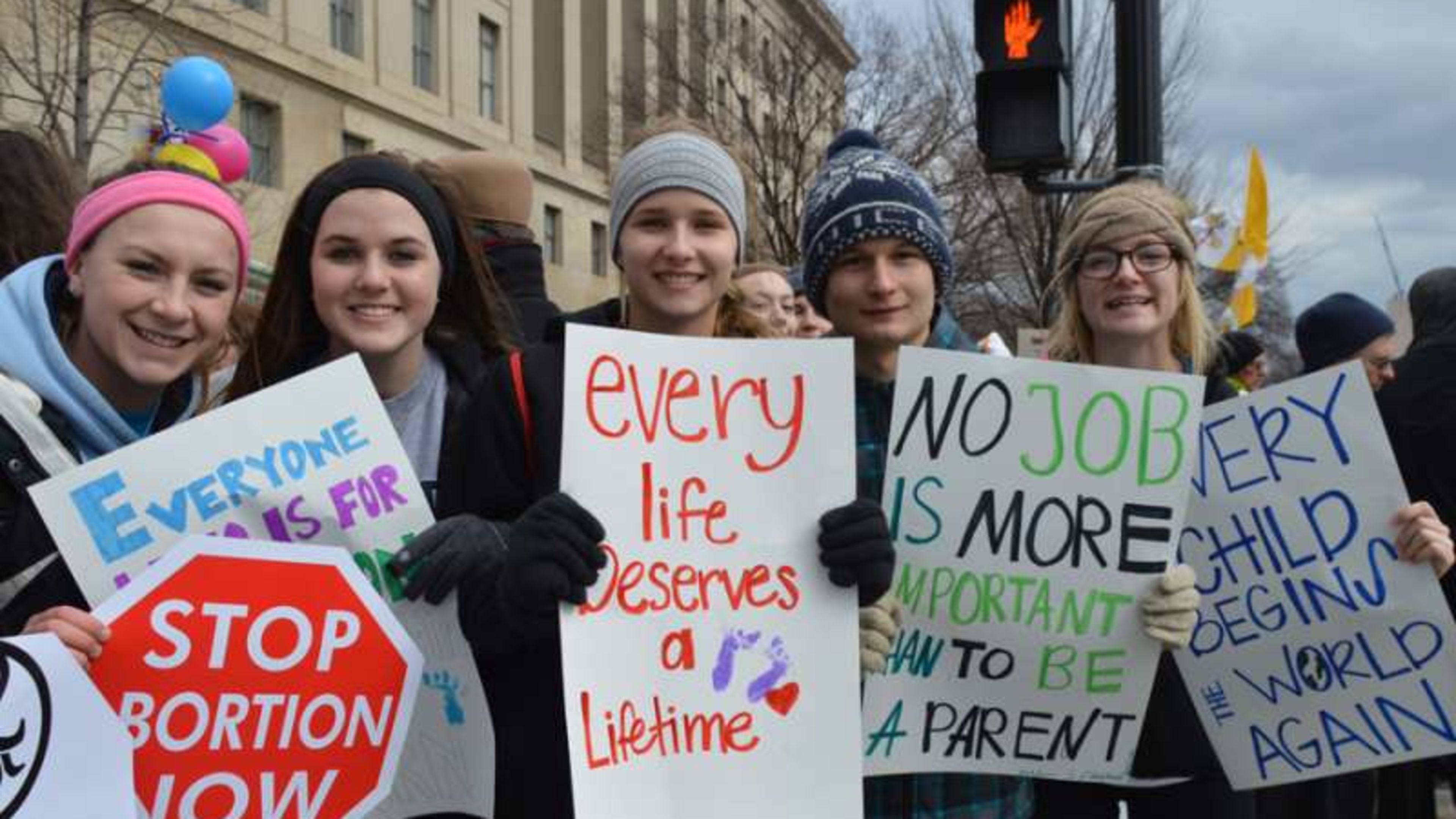 Will Roe be overturned? Here are 6 notable Supreme Court decisions that ...