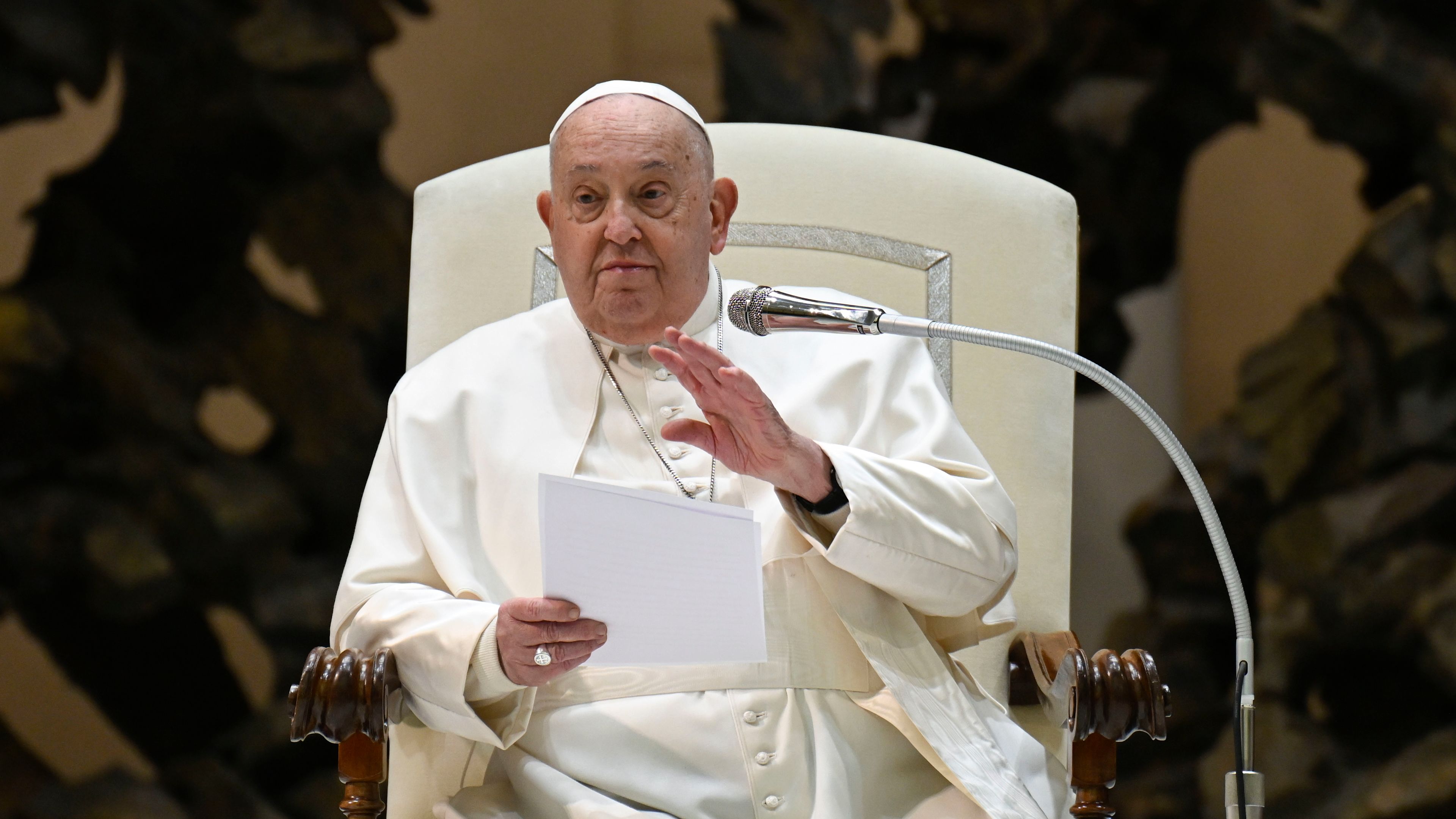 Pope Francis in Wednesday catechesis: The ‘logic of merit’ does not ...