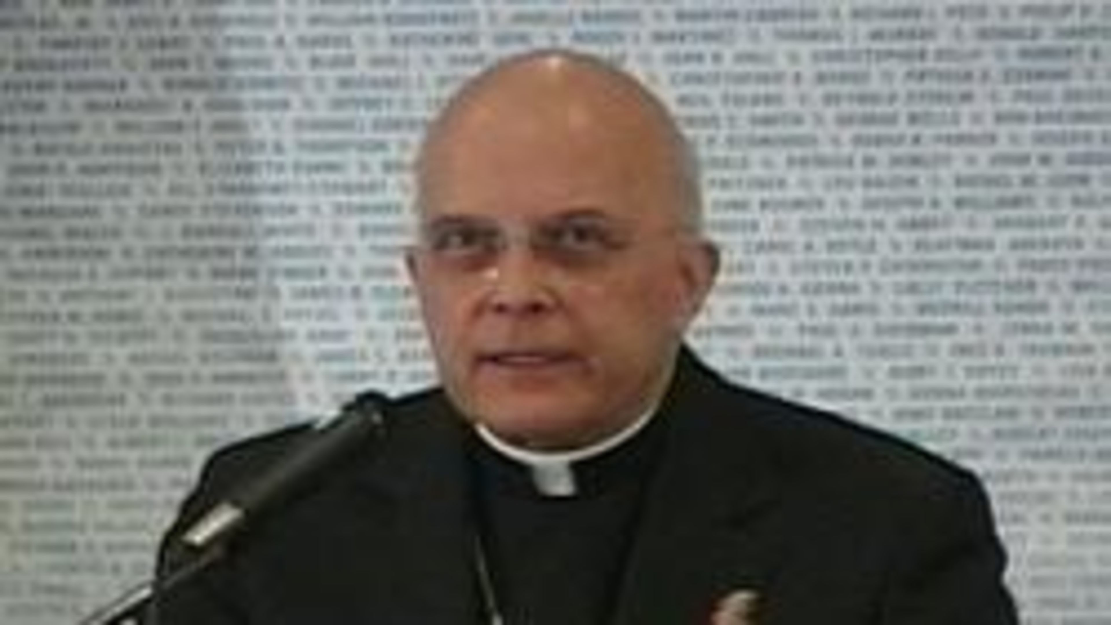 Cardinal George warns Obama against moving U.S. towards despotism