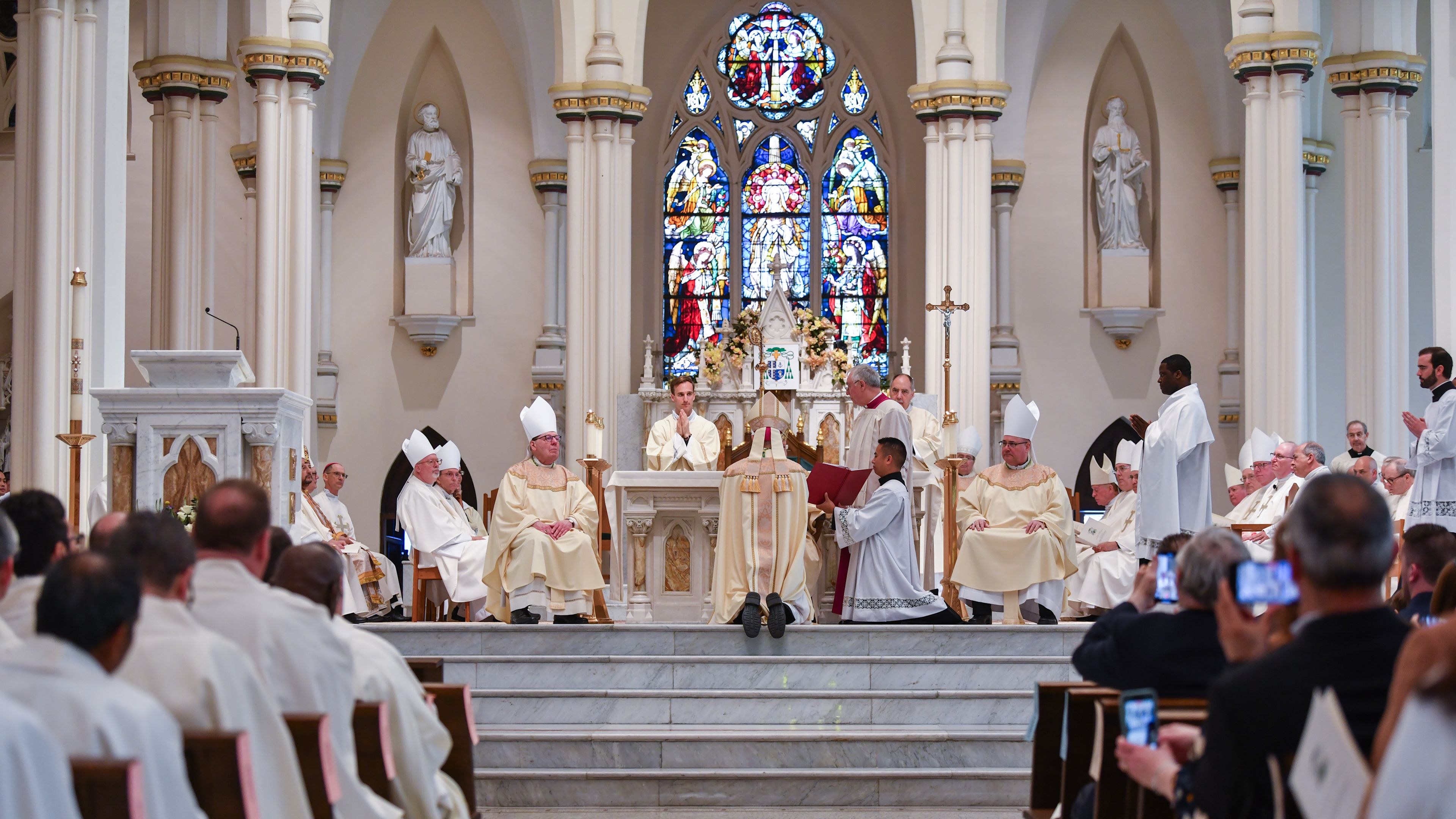 New Bishop James Ruggieri ordained in Portland, Maine: A Franciscan ...