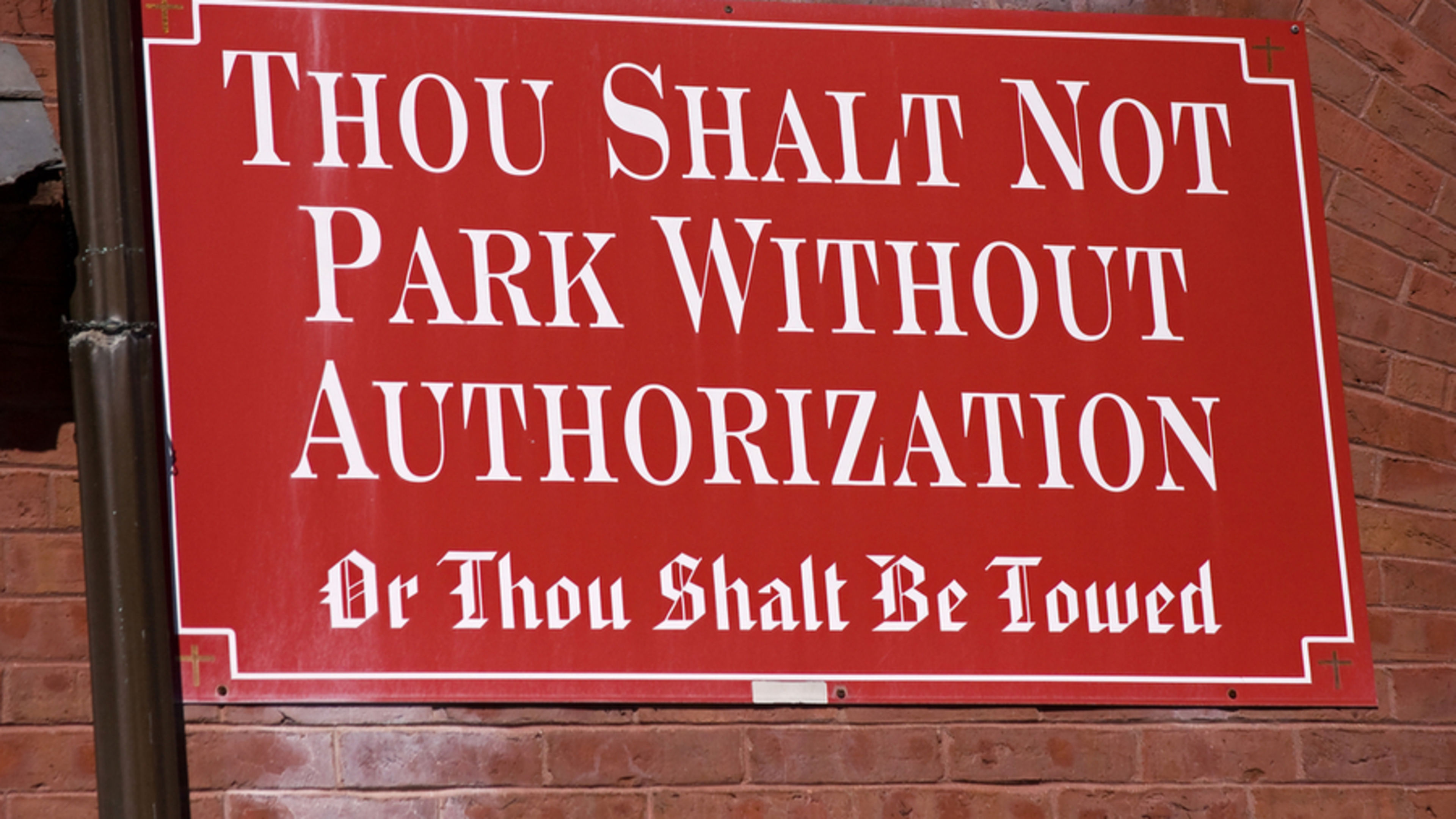 Mississippi city lifts drive-in church ban