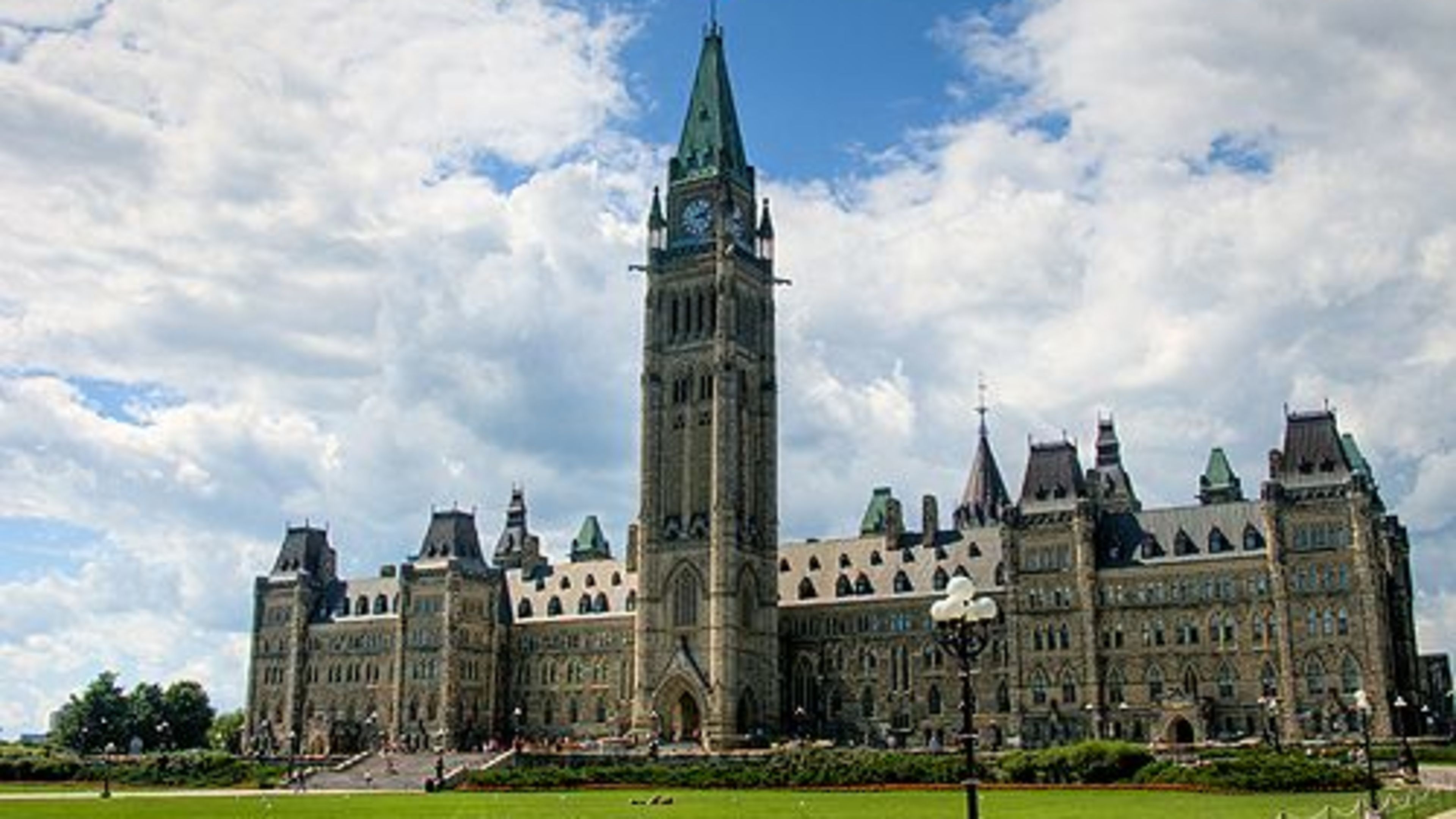 Canadian Catholic bishops join members of Parliament in push to restrict medical aid in dying