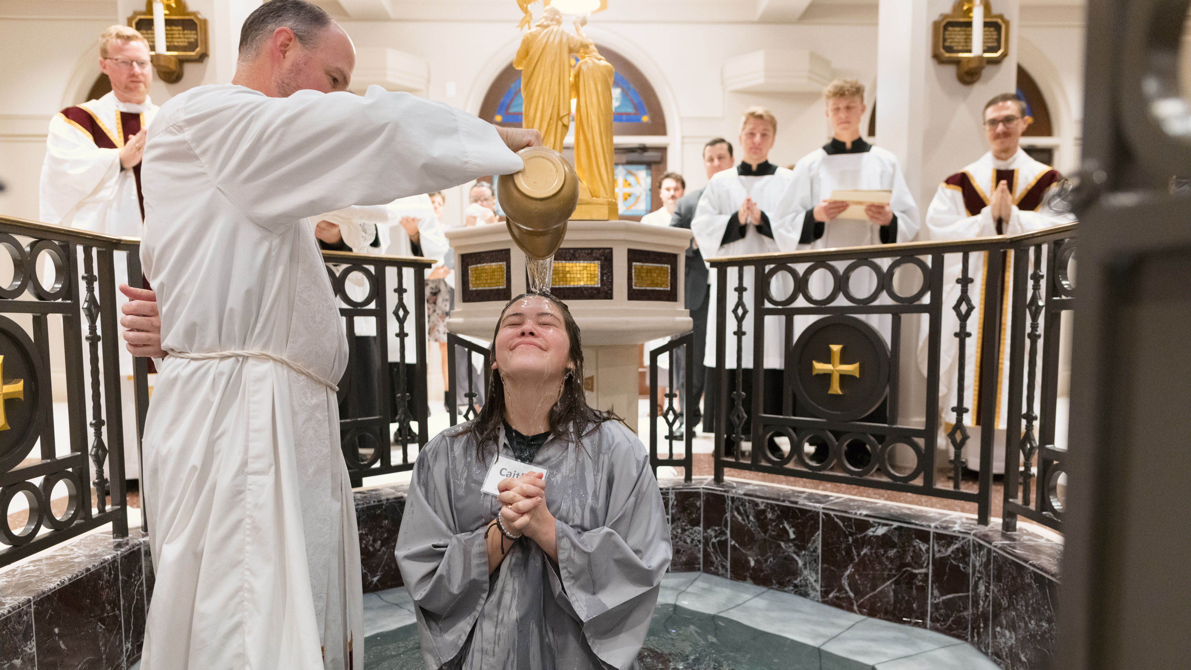 Spiritual hunger, Church’s tradition cited as top drivers of U.S. adult conversions, survey finds
