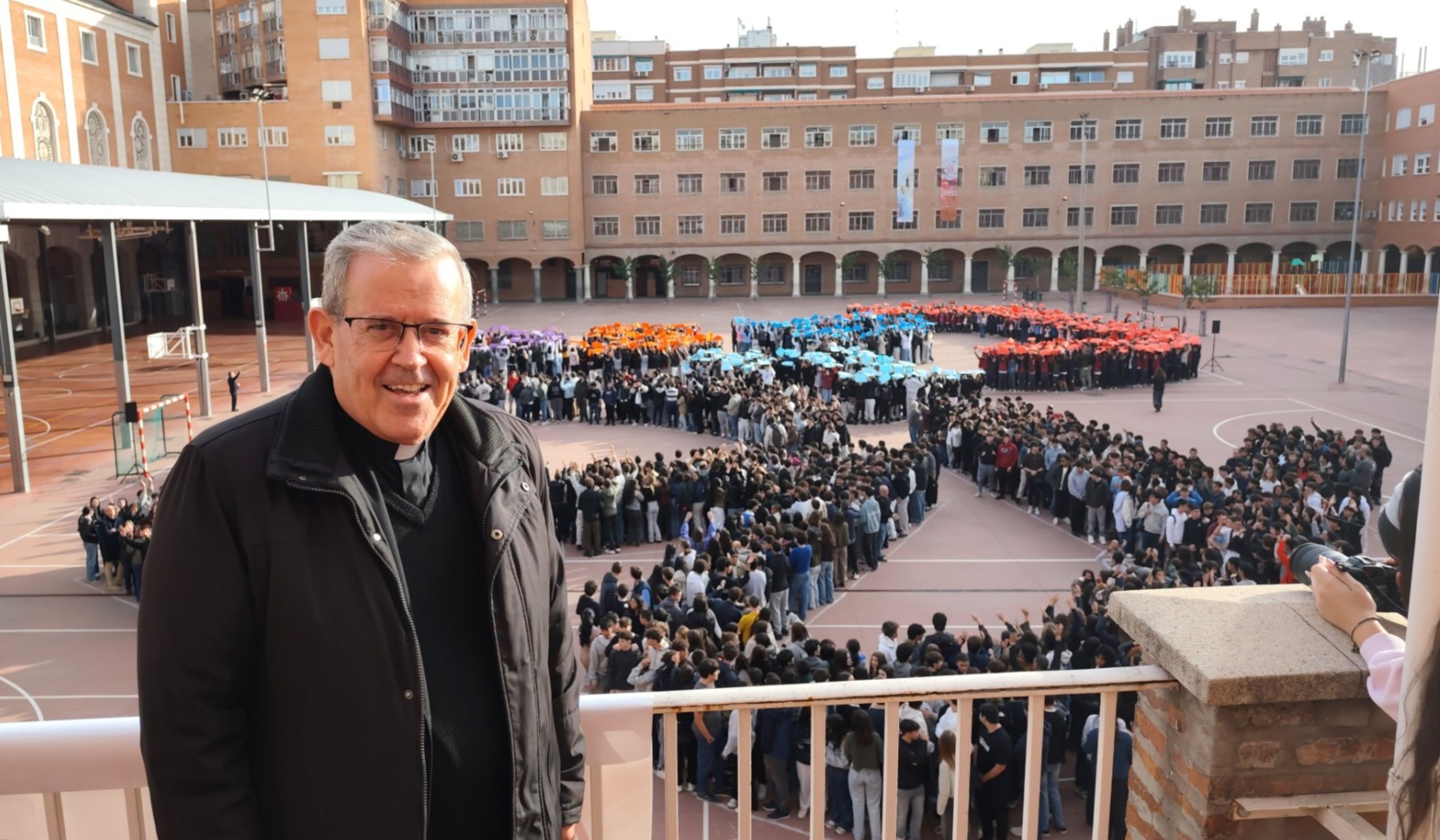 Fabio Attard, rector mayor de los salesianos, en el colegio de Atocha (Madrid), celebrando su 125 aniversario. | Crédito: Nicolás de Cárdenas / EWTN News Español