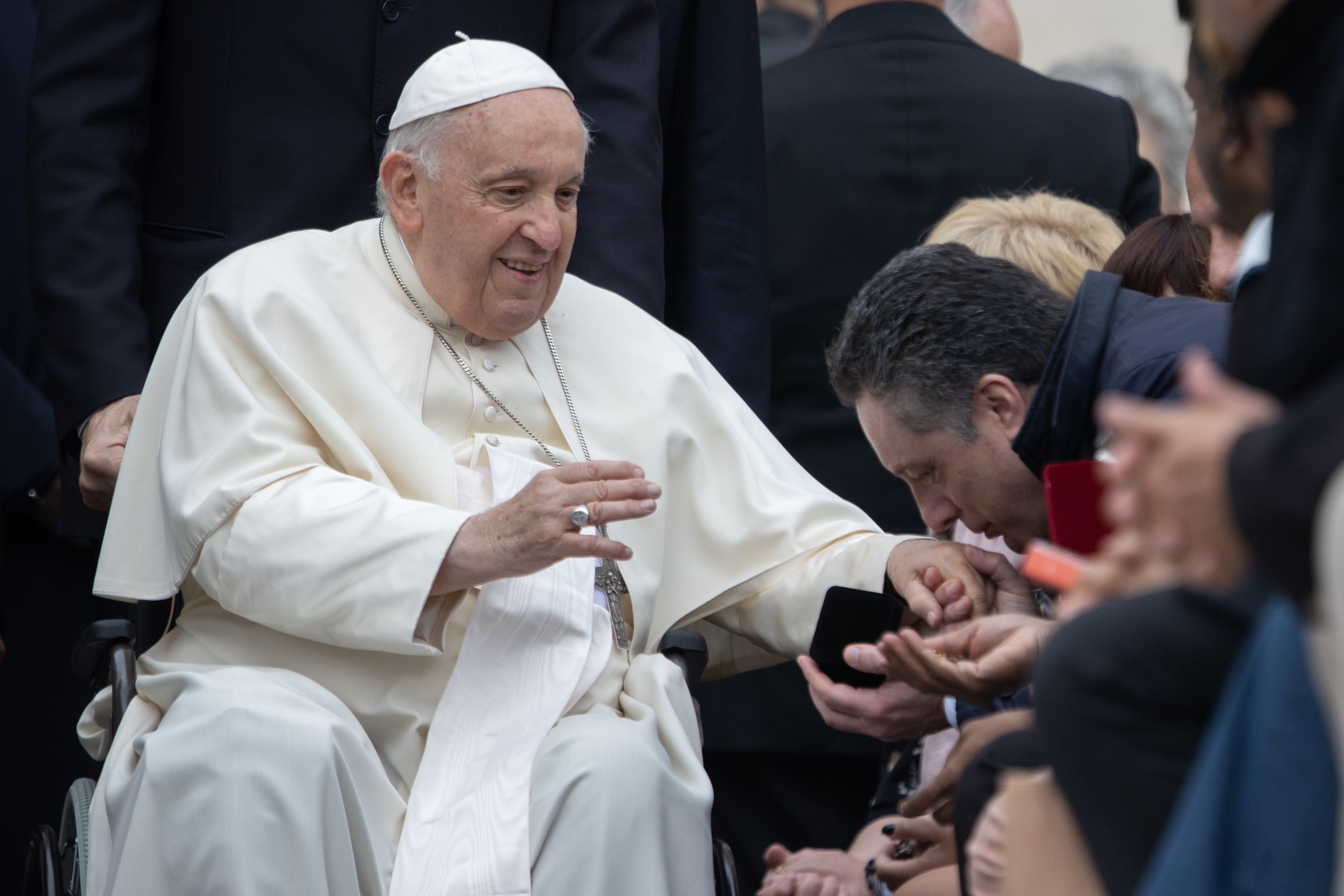 Pope Francis: Share the Gospel with zeal like St. Francis Xavier