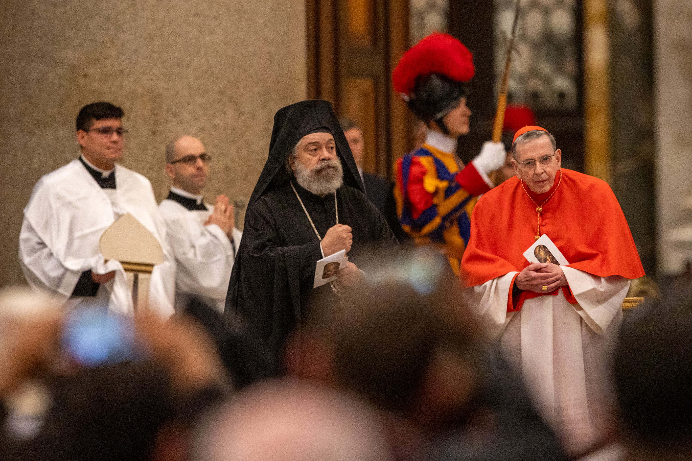 Christian unity must be rooted in prayer, pope says at ecumenical vespers