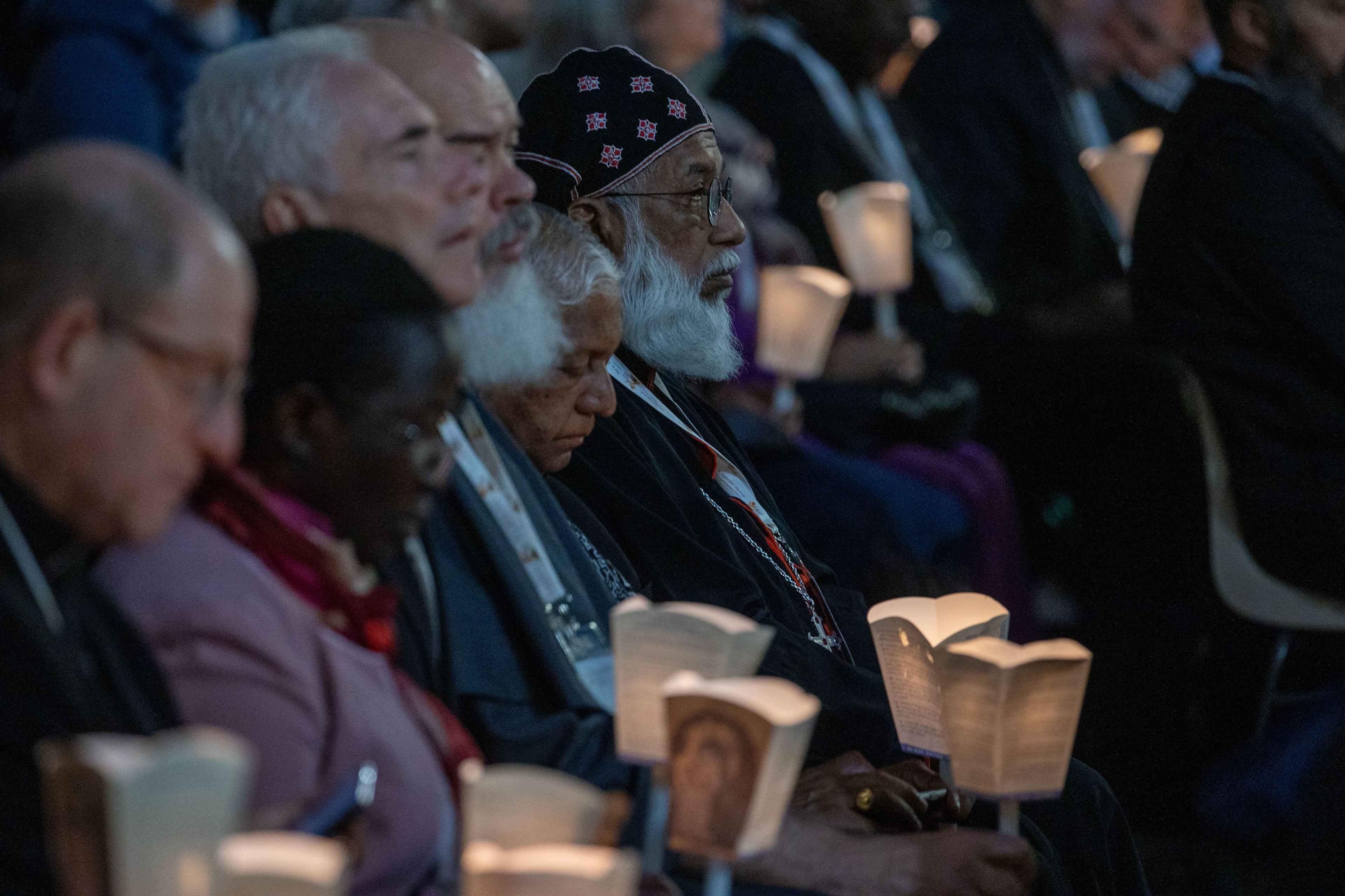 PHOTOS: Pope Francis, synod pray where first Christian martyrs of Rome ...