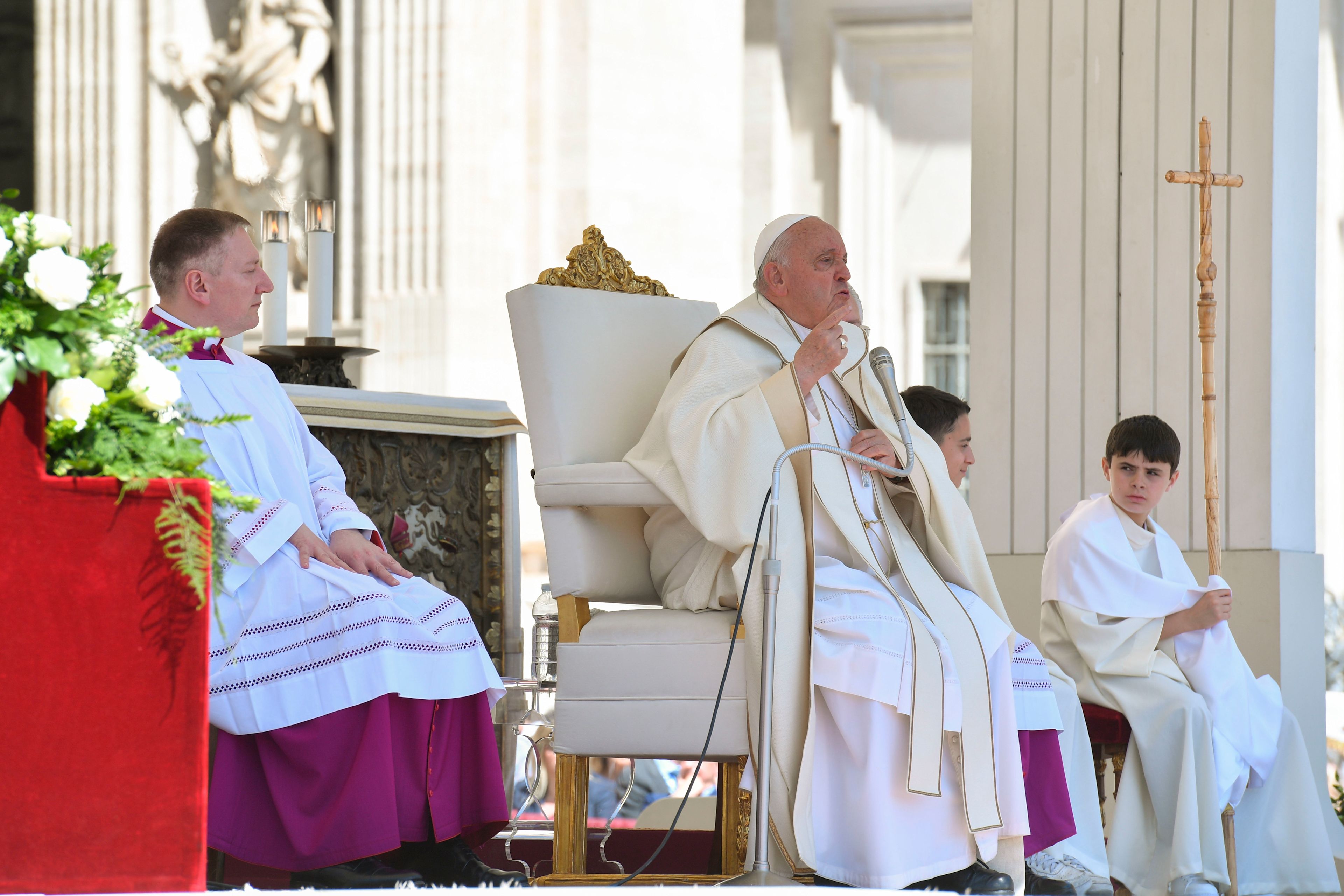world-children-s-day-pope-francis-instills-key-lesson-on-holy-spirit