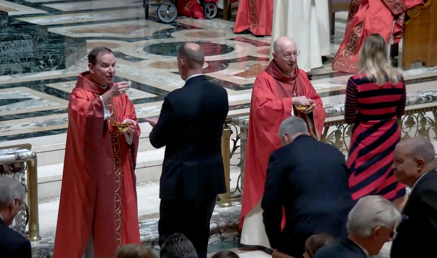 Archdiocese of Washington celebrates annual Red Mass ahead of Supreme ...