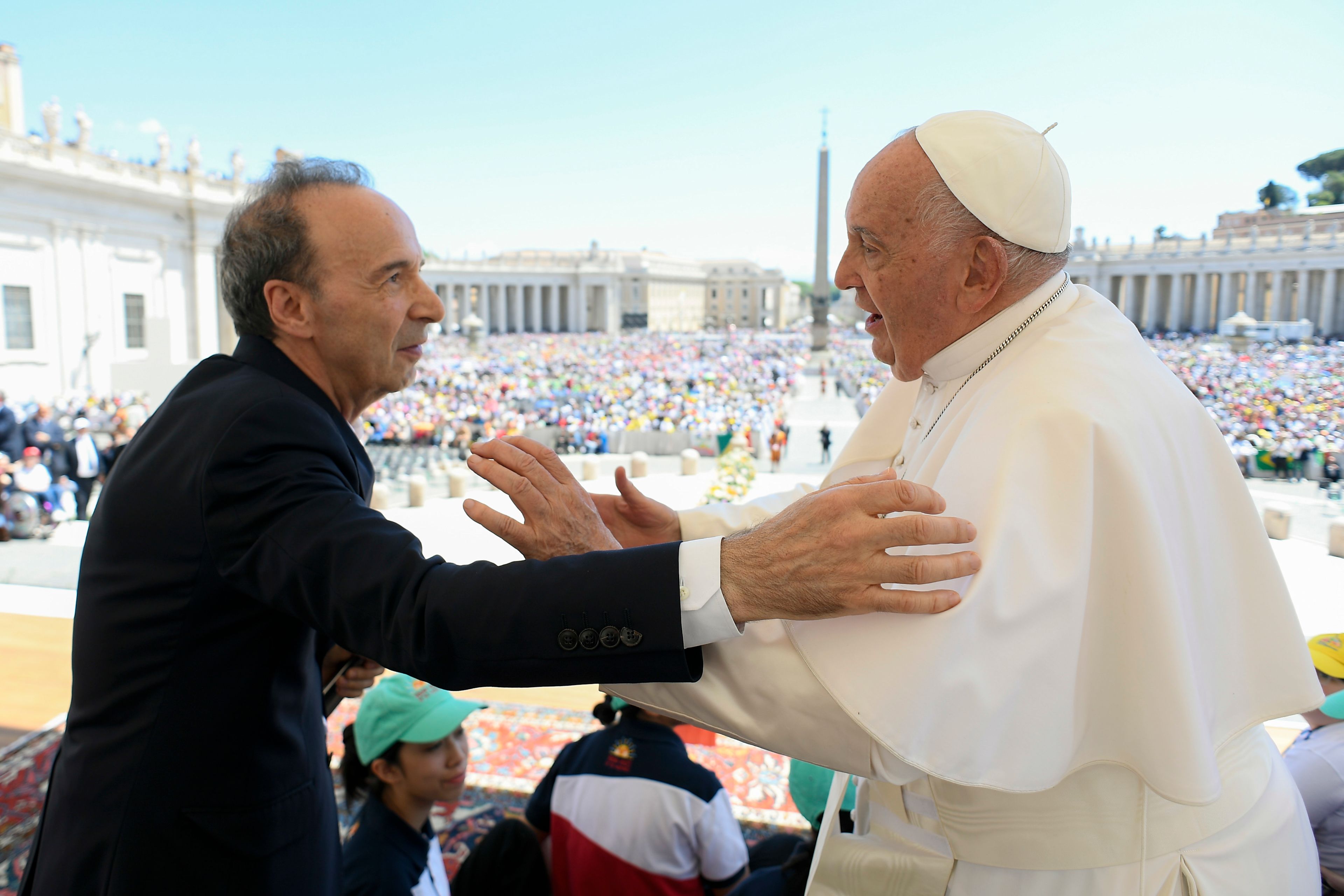 Pope Francis to meet Stephen Colbert, Jimmy Fallon, other top comedians ...