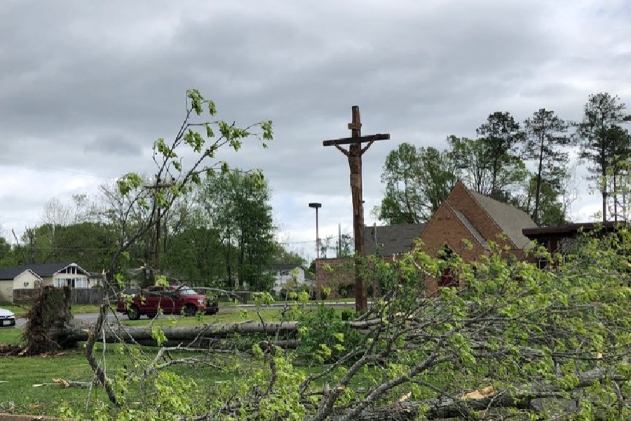 Bishops pray for victims of Easter storms