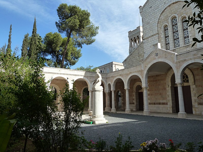 St. Stephen’s Basilica within the French Biblical and Archaeological School of Jerusalem. Credit: Utilisateur:Djampa, CC BY-SA 4.0, via Wikimedia Commons