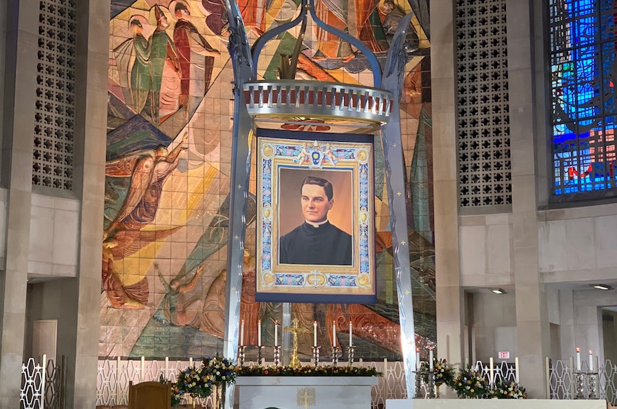 Parishioners 'in deep grief' over removal of Dominicans from