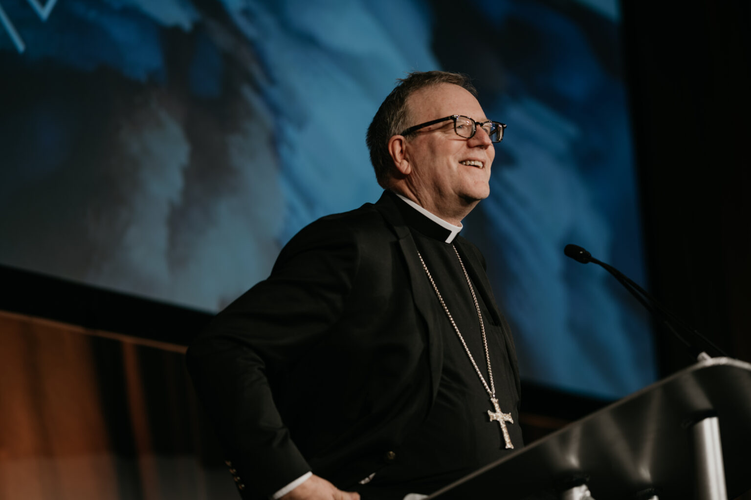 Bishop Robert Barron urges court to strike down Washington law that targets seal of confession