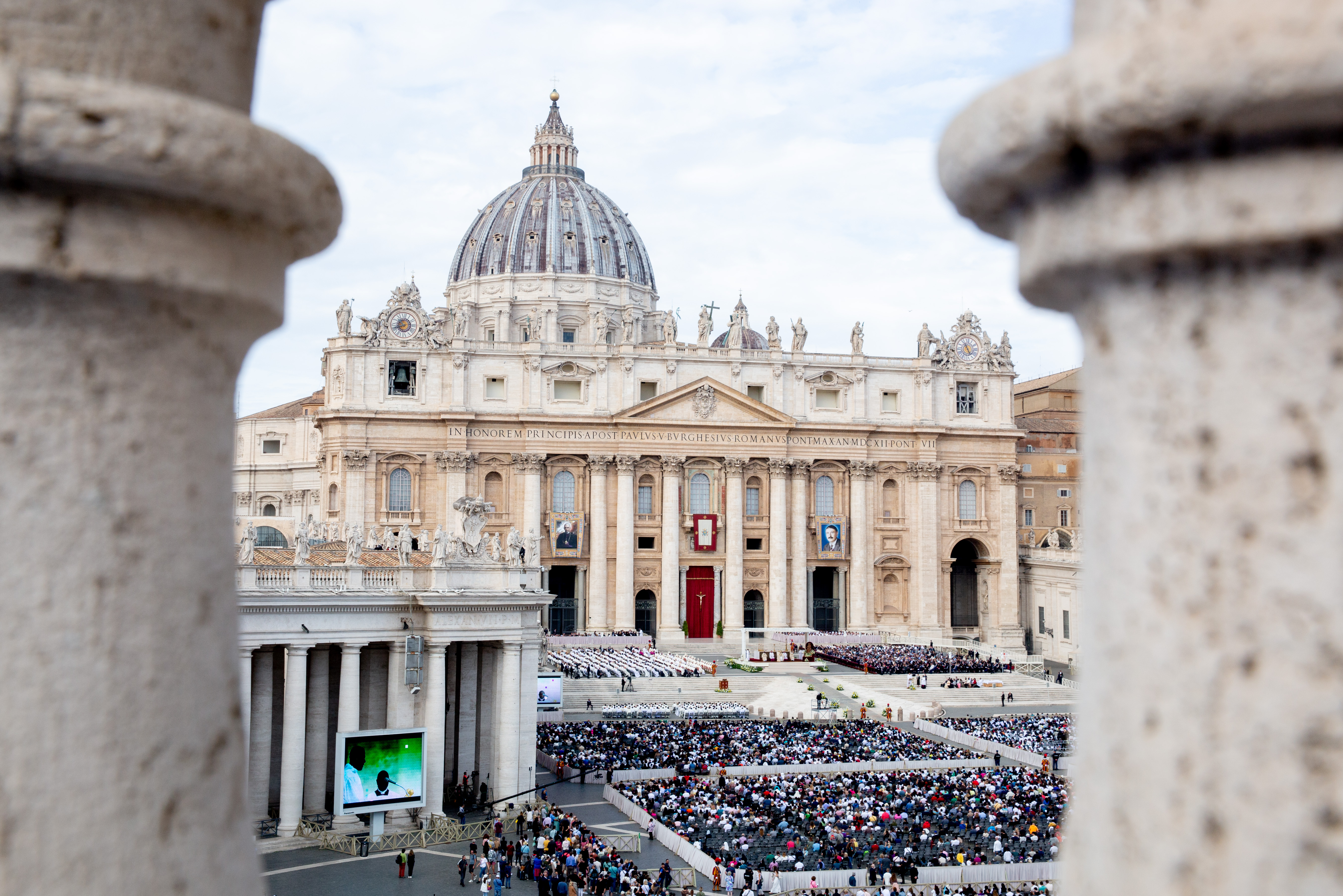 A view of St. Peter’s Basilica during the canonization Mass of St. Giovanni Battista Scalabrini and St. Artemide Zatti on Oct. 9, 2022. | Credit: Daniel Ibañez/EWTN News