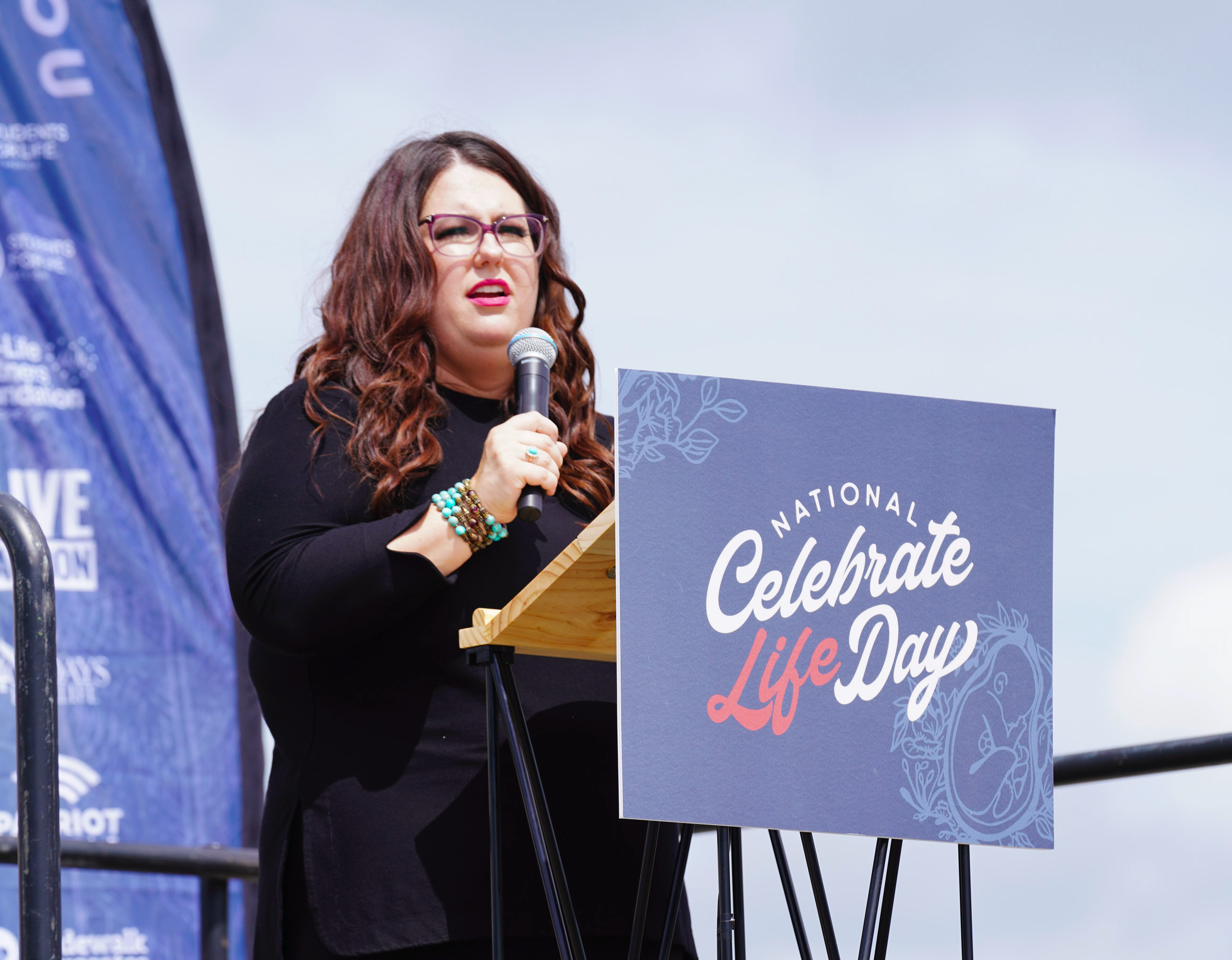 Students for Life, Turning Point debate abortion in ‘Feminists Lied’ campus tour