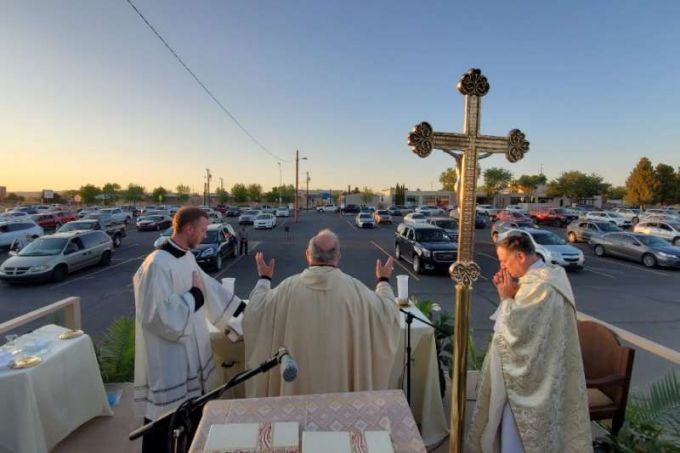 Bishop Peter Baldacchino celebrates Mass on Holy Thursday after lifting the diocesan ban on public Masses when the coronavirus pandemic took hold of the U.S. in 2020. | Credit: Photo courtesy of David McNamara/Diocese of Las Cruces