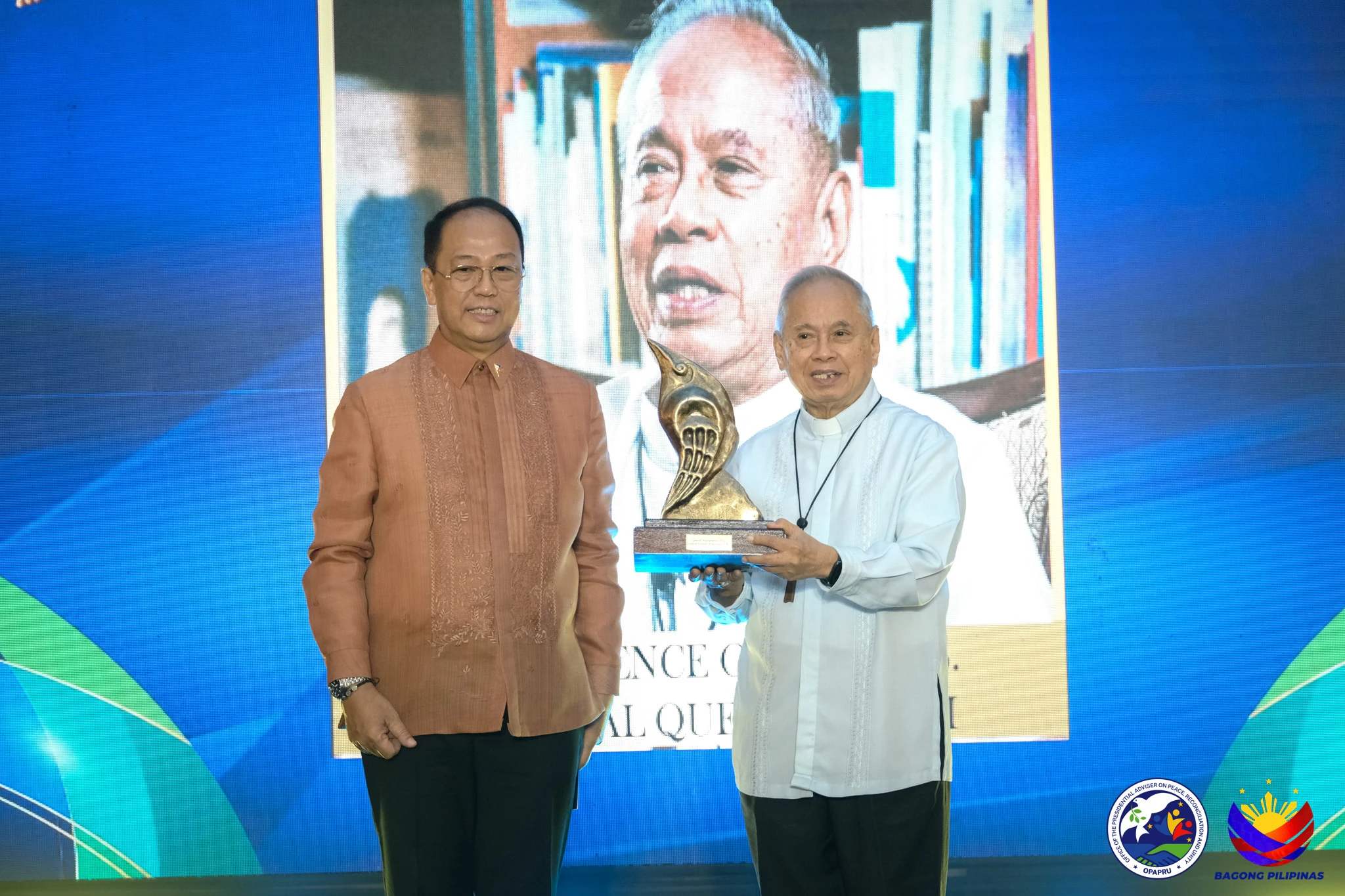 Presidential peace adviser secretary Carlito G. Galvez Jr. with Cardinal Orlando Beltran Quevedo at the peace awards ceremony on Sept. 30, 2025. Credit: Supplied by the Office of the Presidential Adviser on Peace, Reconciliation
