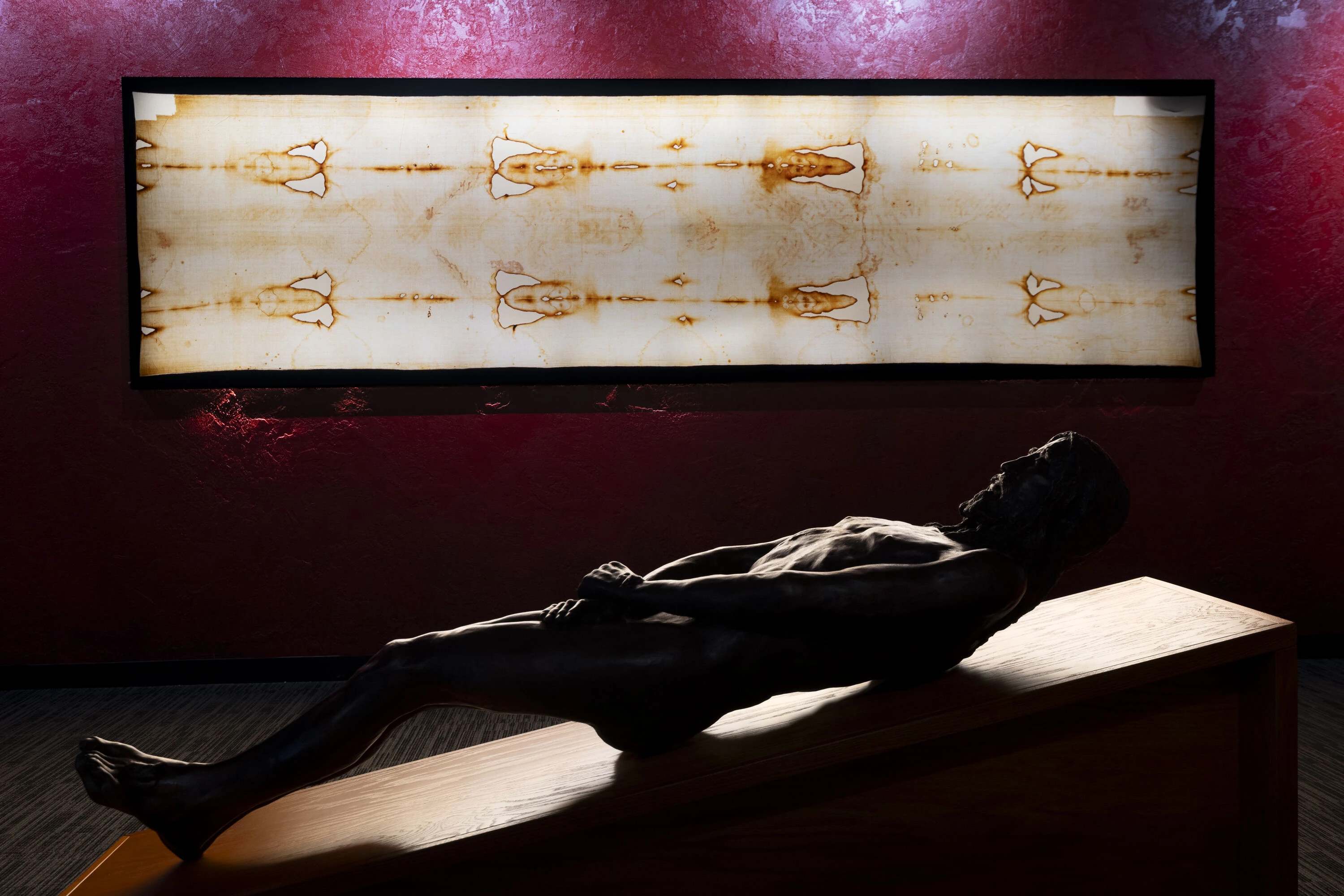 DNA research sheds new light on the Shroud of Turin’s complex history