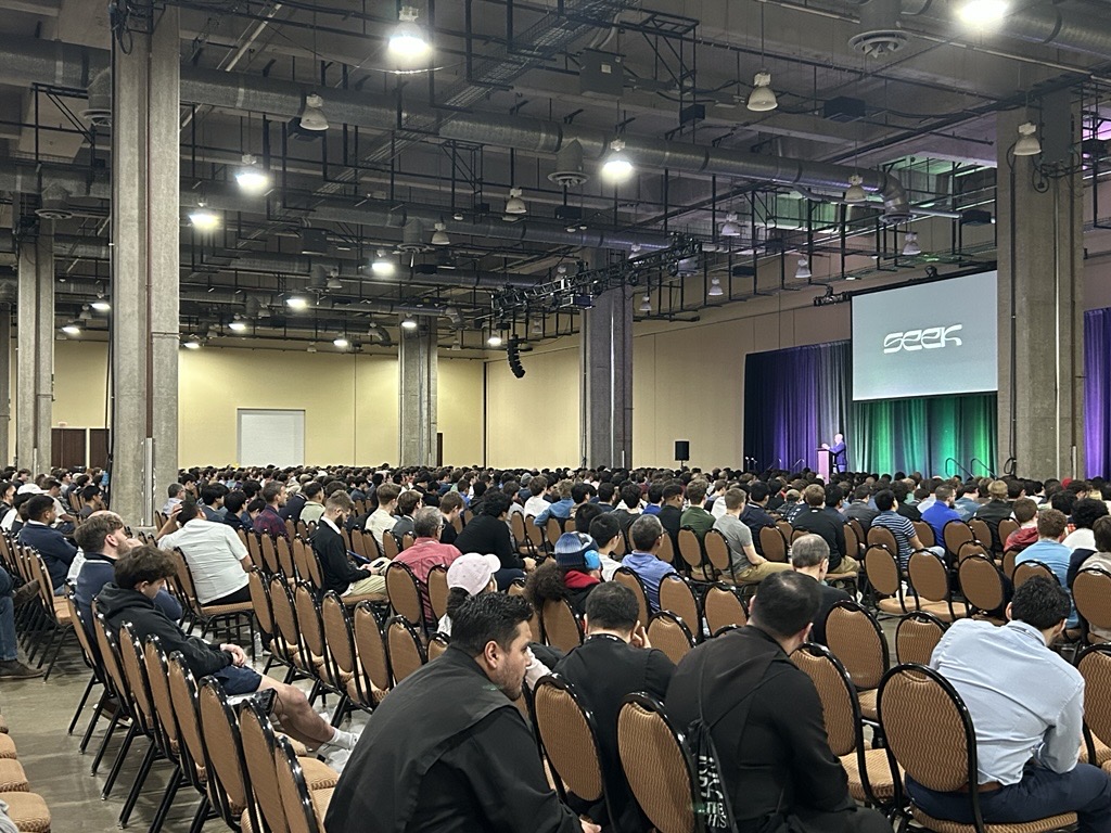 Hundreds of young men listen to John Bishop’s talk on masculinity on Jan. 2, 2026, at the SEEK conference in Grapevine, Texas. | Credit: Amira Abuzeid/CNA