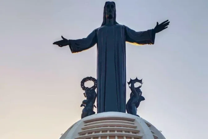 Shrine of Christ the King of Peace on Cubilete Hill. | Credit: El Tabor Mexicano-National Votive Shrine of Christ the King