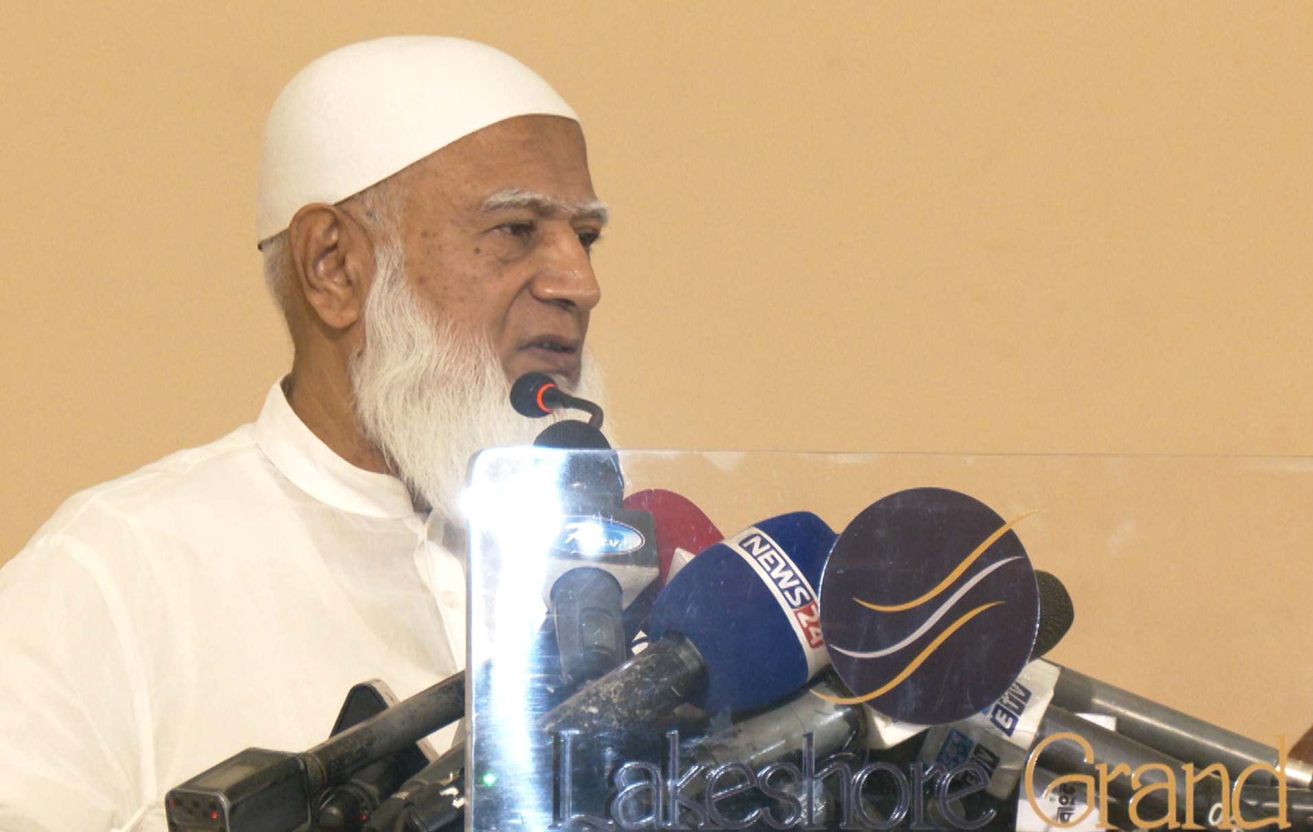 Top Islamist leader promises Christians no Sharia ahead of Bangladesh election