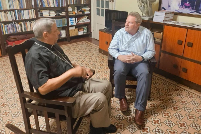 U.S. diplomat in Cuba meets with bishops, opposition figures